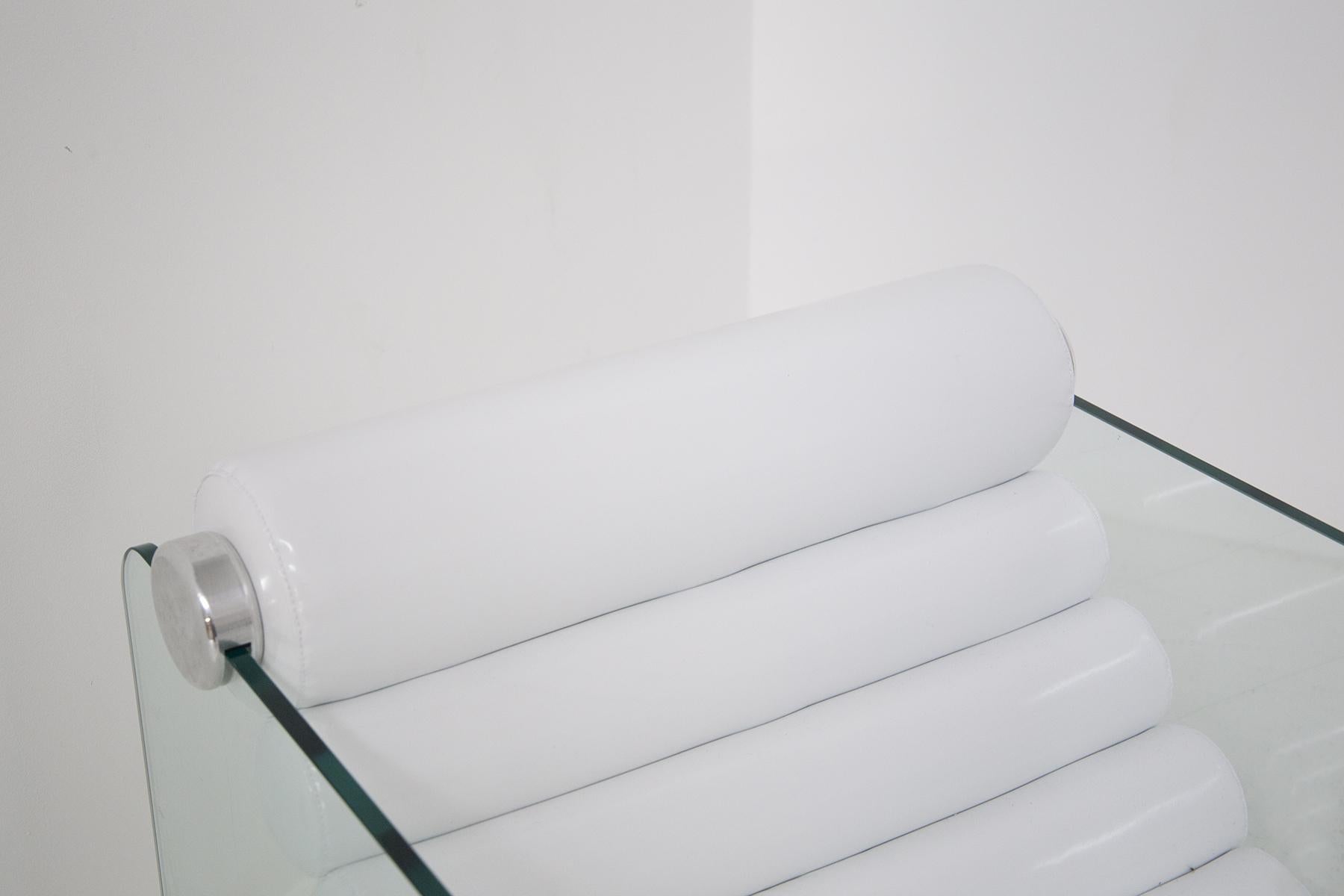 Late 20th Century Glass and White Leather Vintage Armchairs by Fabio Lenci