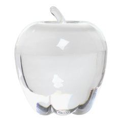 Sculpture de pomme en verre de Steuben