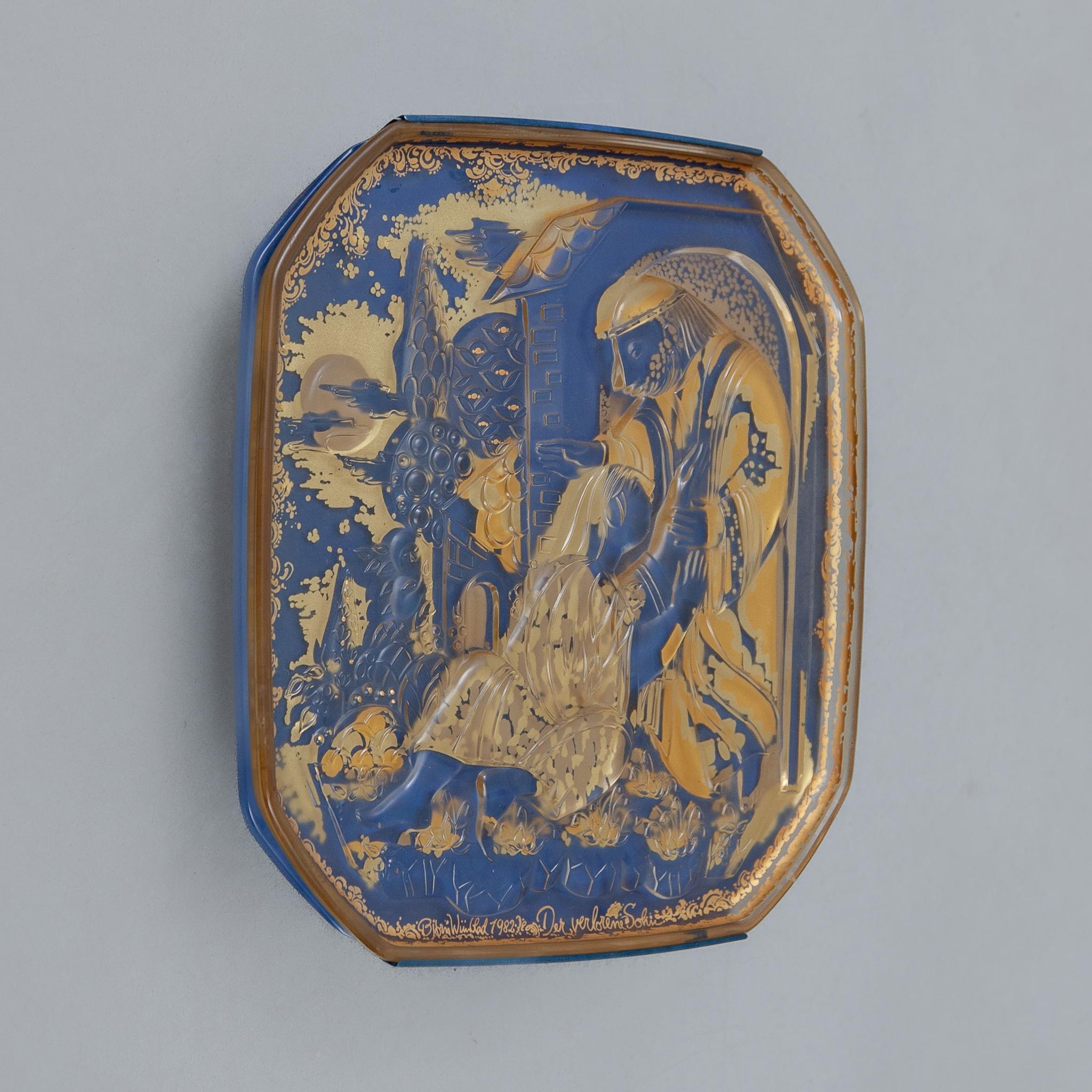 Glass Art Wall Mounted Parable of the Prodigal Son by  Bjorn Wiinblad, Rosenthal In Good Condition For Sale In Antwerp, BE
