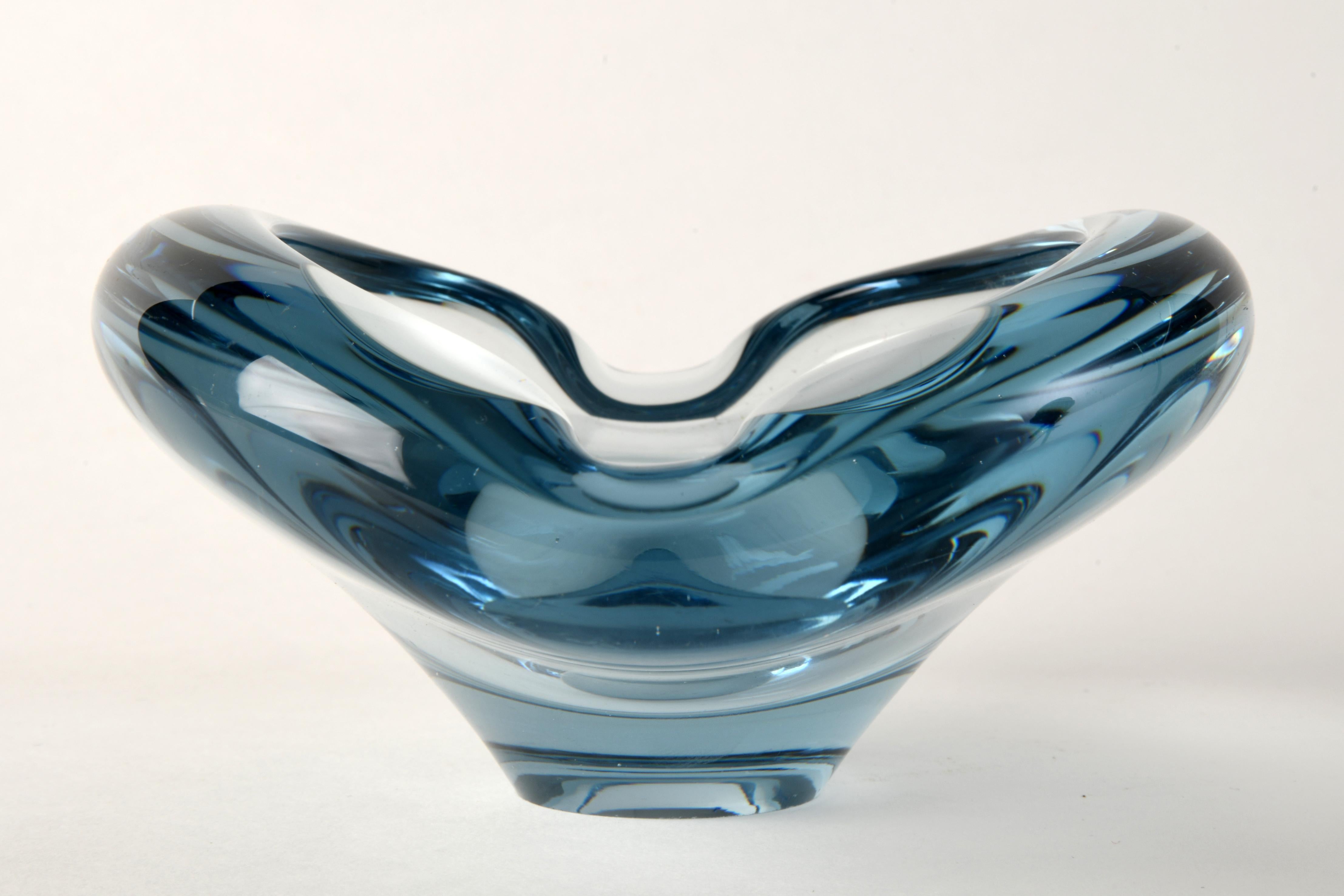 Glass ashtray blue designed by Per Lutken for Holmegaard in Denmark during 60s For Sale 4