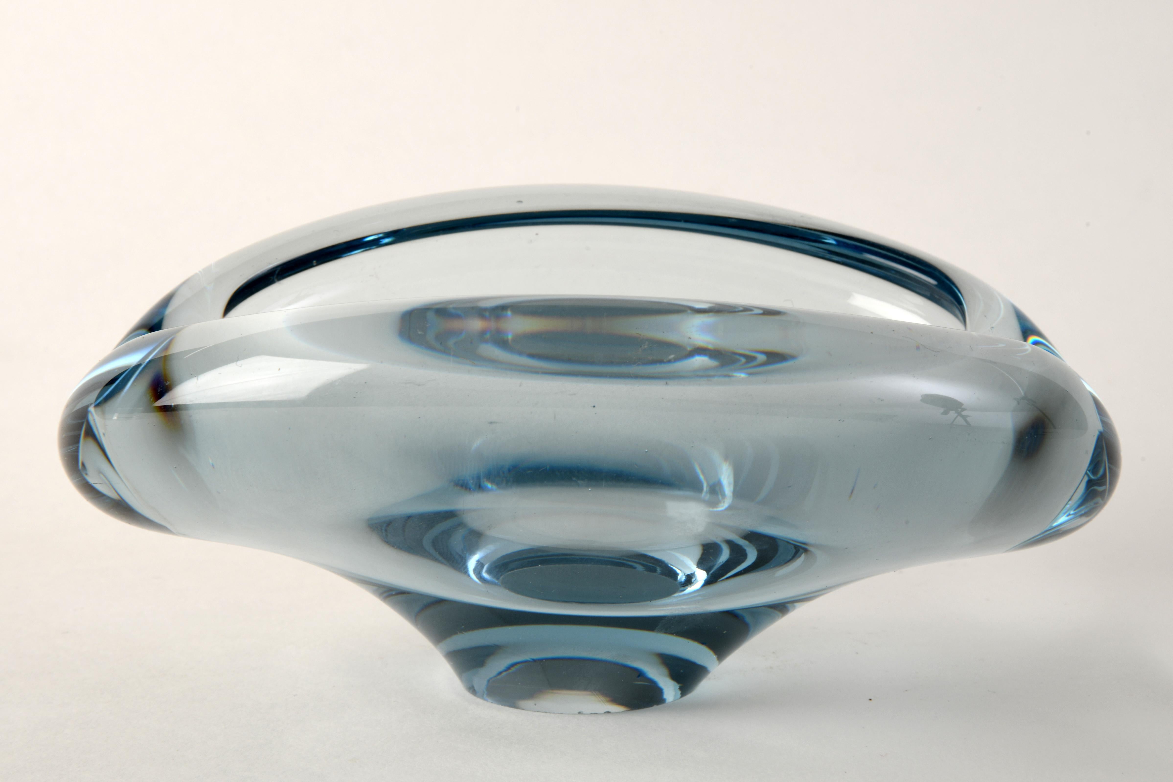 Glass ashtray blue designed by Per Lutken for Holmegaard in Denmark during 60s For Sale 2