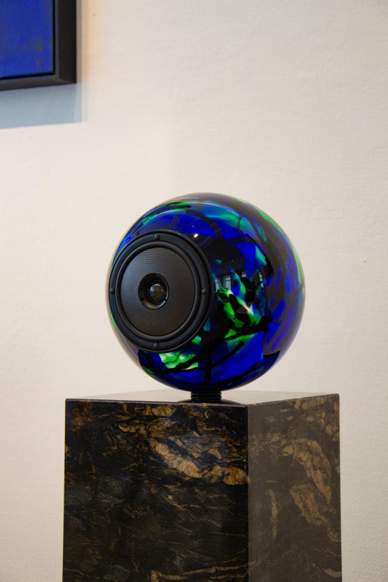 Contemporary Customizable Glass Ball Full-Range Pedestal Mono Speaker.  For Sale