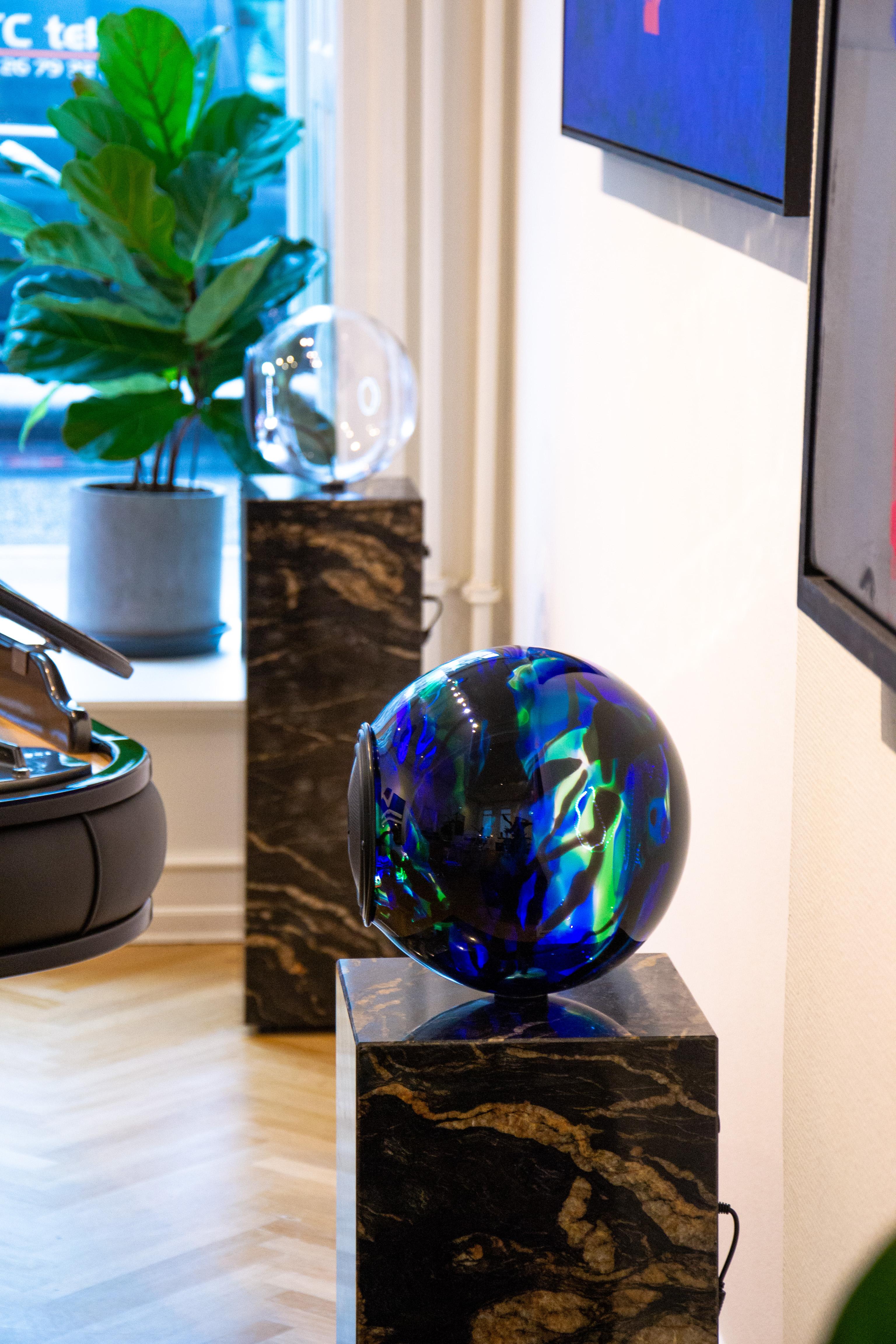 Scandinavian Modern Glass Ball Full-Range Stereo Speaker with Built-In Subwoofer 'Customizable' For Sale