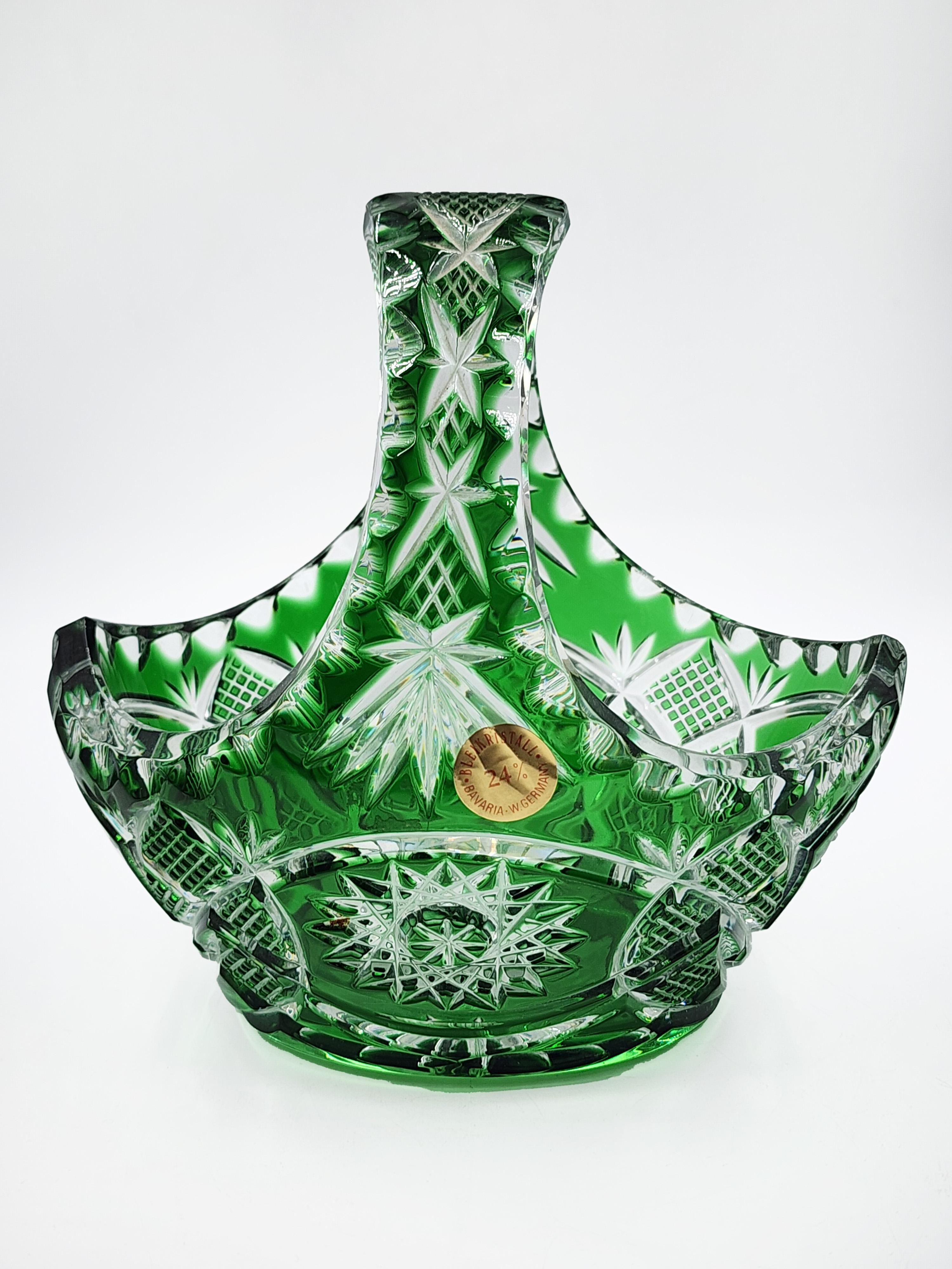 Glass basket from Bleikristall, Germany In Good Condition For Sale In Autonomous City Buenos Aires, CABA