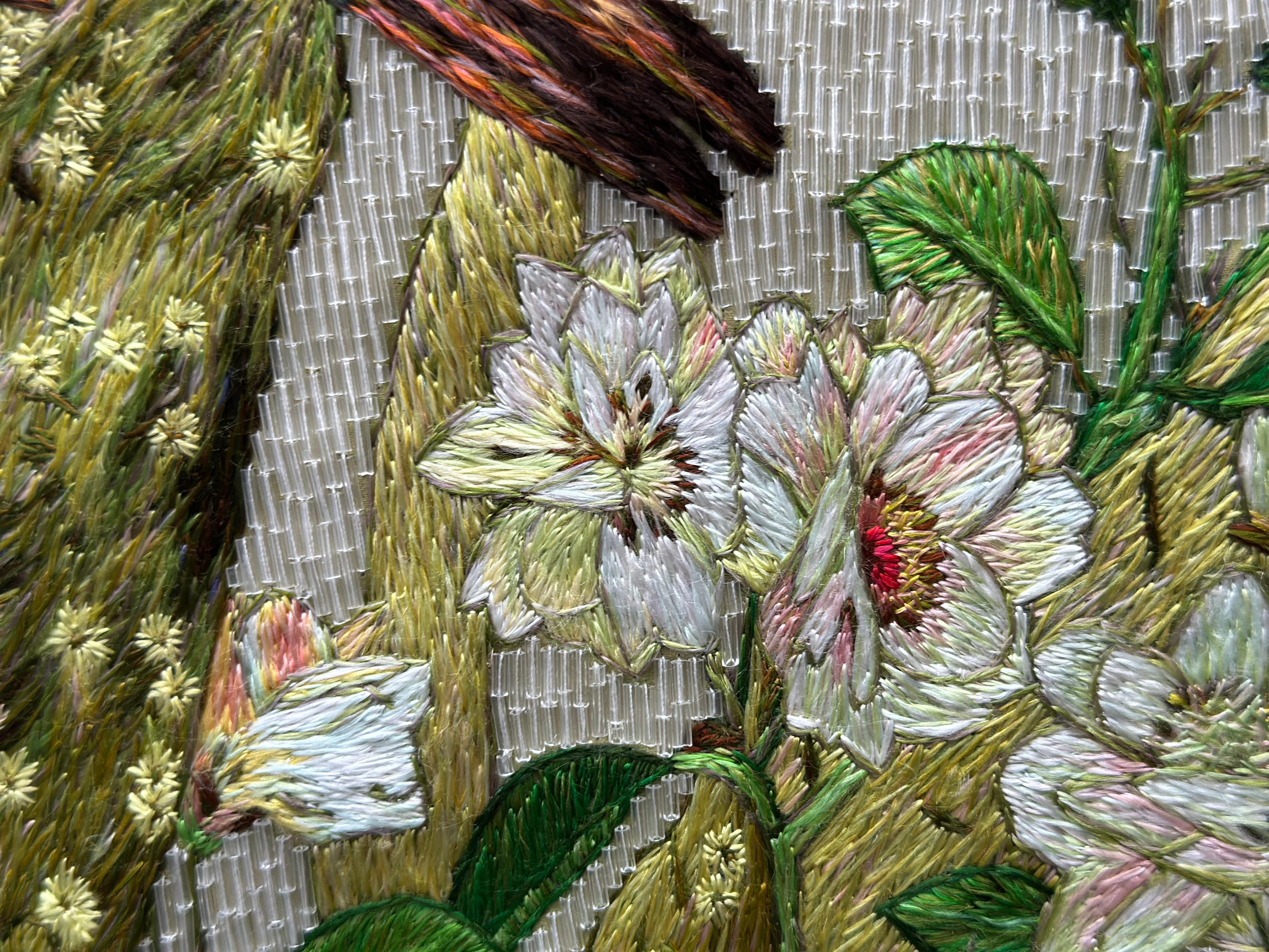 Glasperlen und feine Seidenstickerei, Frühlingsgarten, Fragment für Wandtafeln im Angebot 2