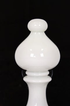 Gläserne Bischofsschach-Tischlampe von Ivan Jakeš für Osvětlovací Sklo Valašské Meziří