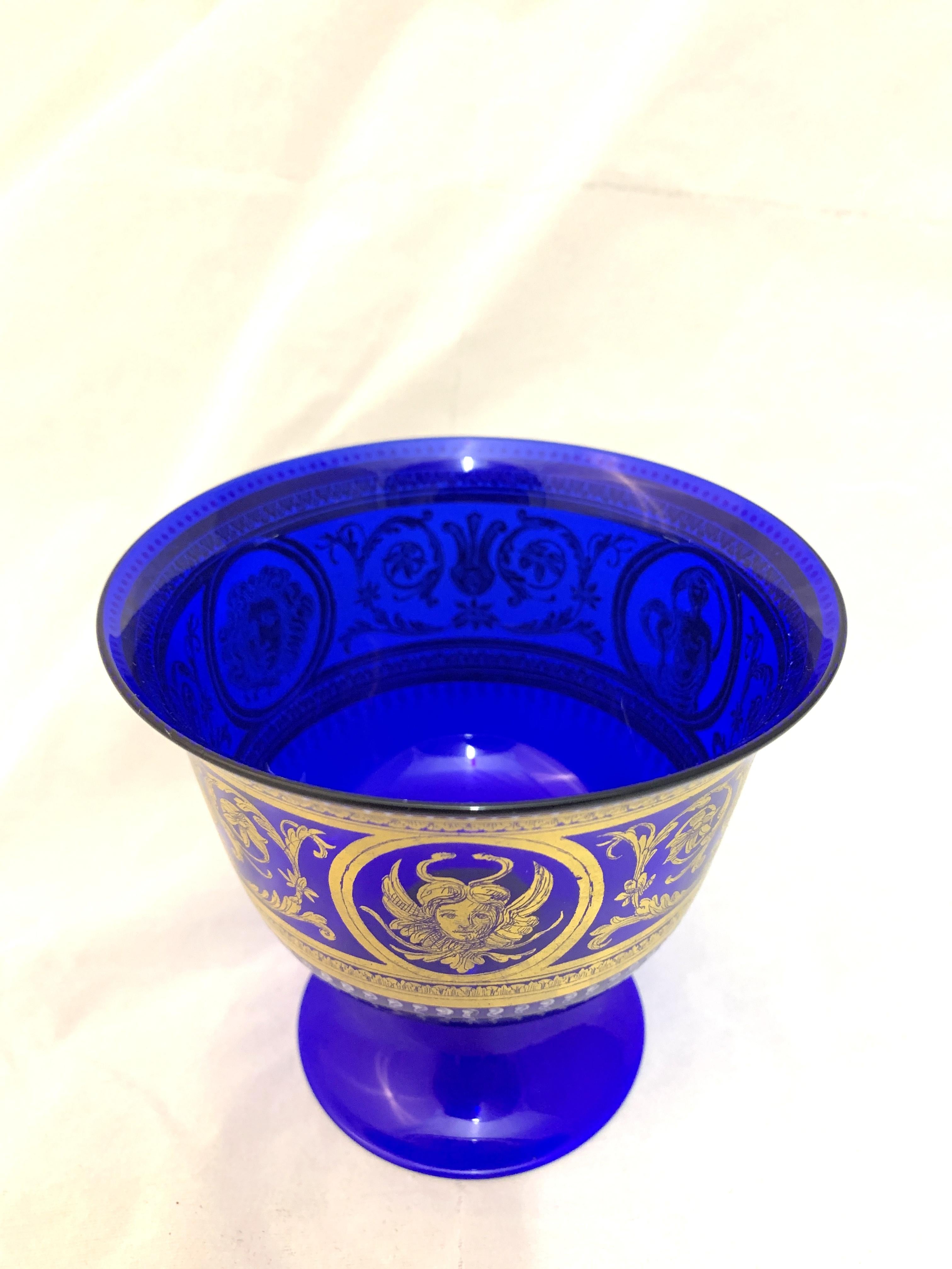 Glass Bowl by Johann Oertel & Co Haida In Good Condition In Budapest, HU