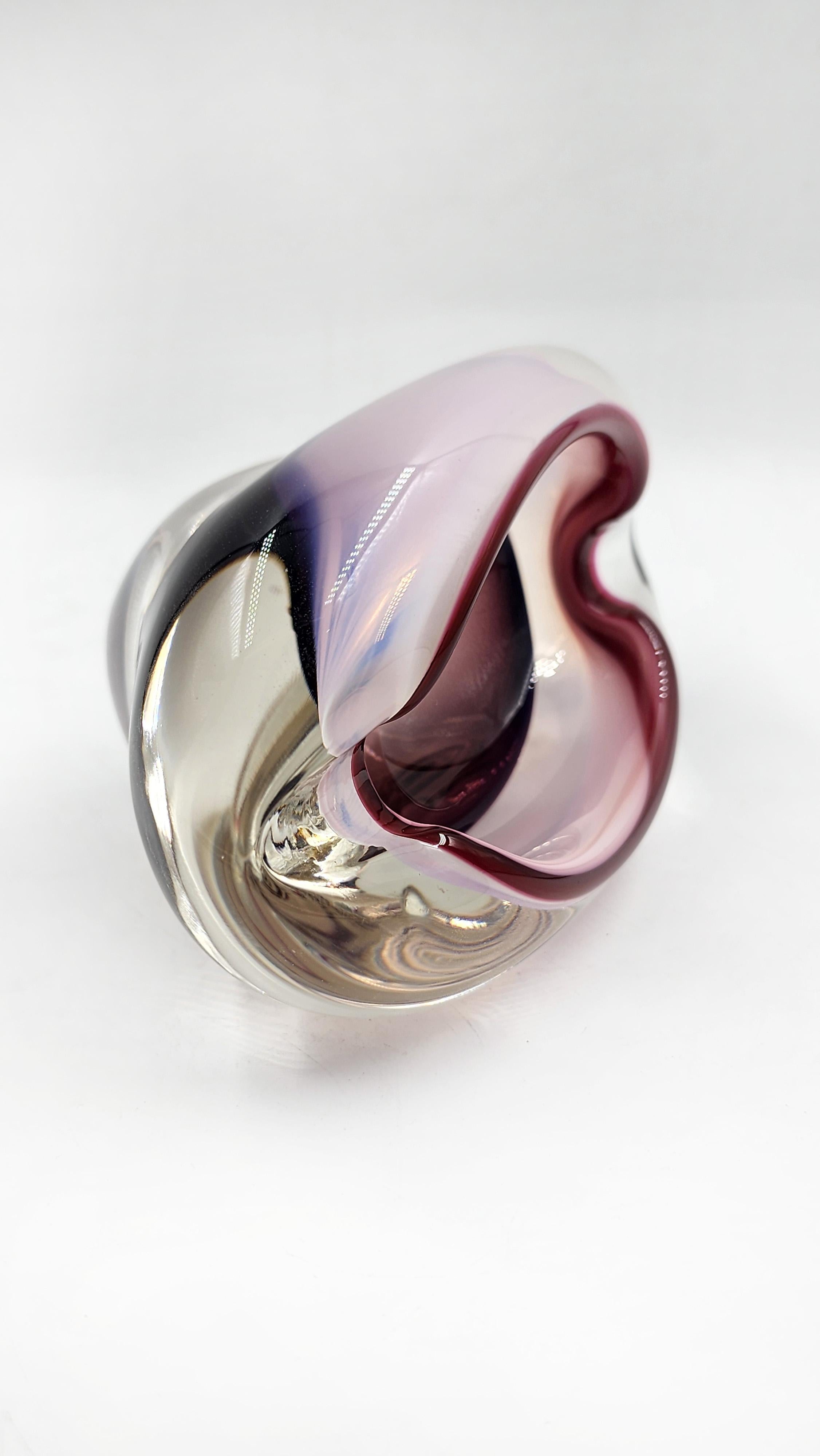 Glass bowl by Josef Hospodka for Sommerso, mid-20th century siglo XX en venta