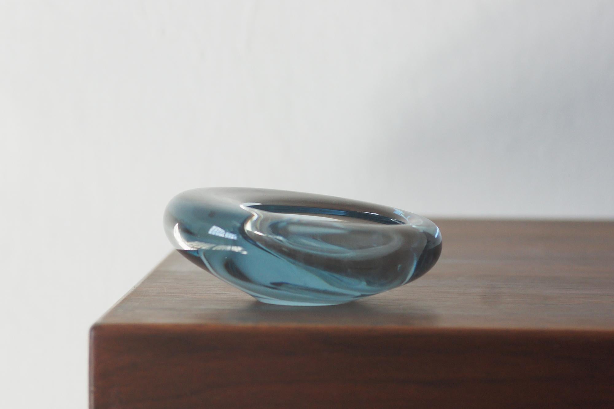 Italiano Ciotola in vetro di Per Lütken per Holmegaard, anni '50 in vendita