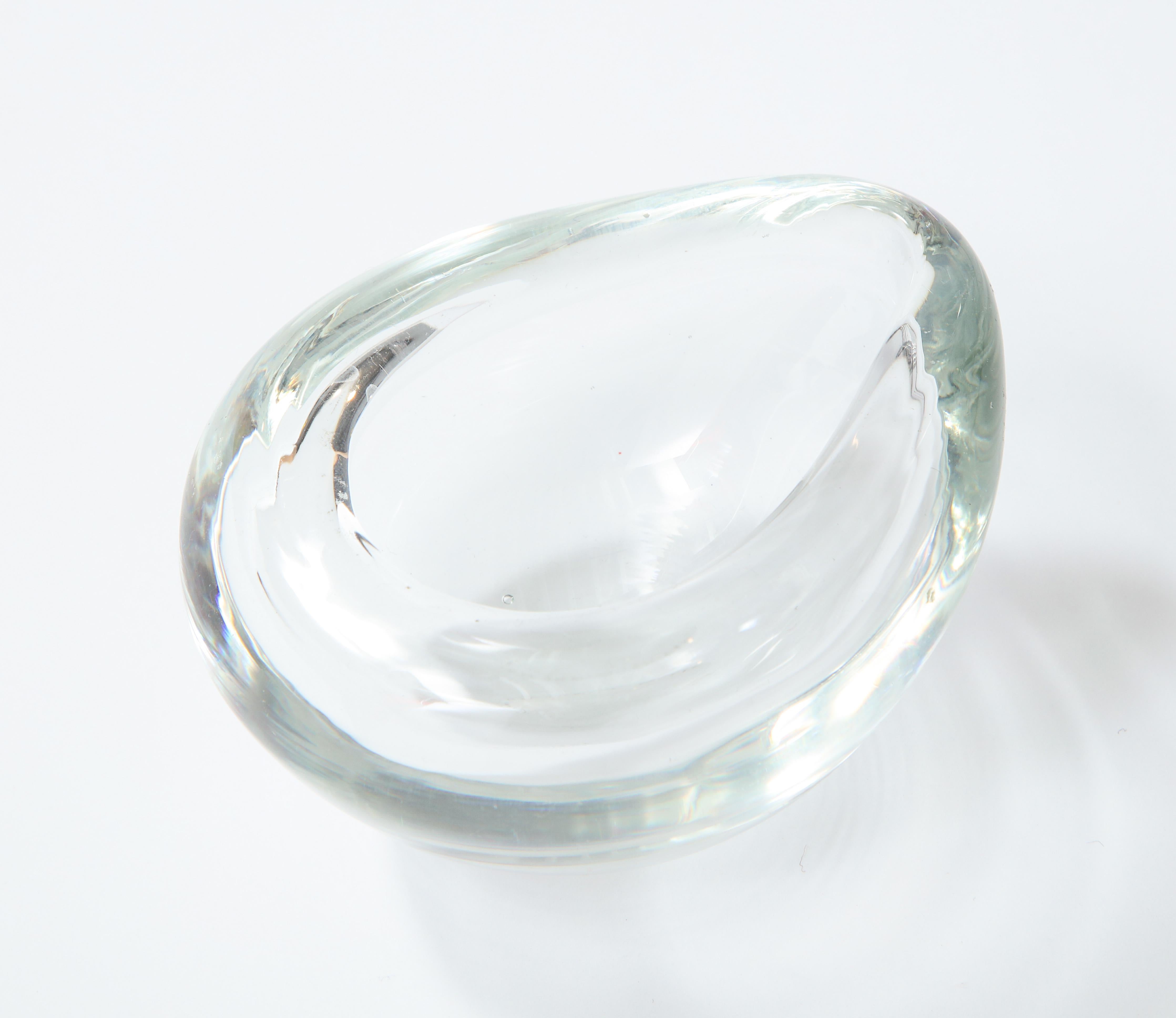 Glass Bowl by Tapio Wirkkala, Scandinavian, Mid-Century, circa 1950 In Good Condition In New York, NY