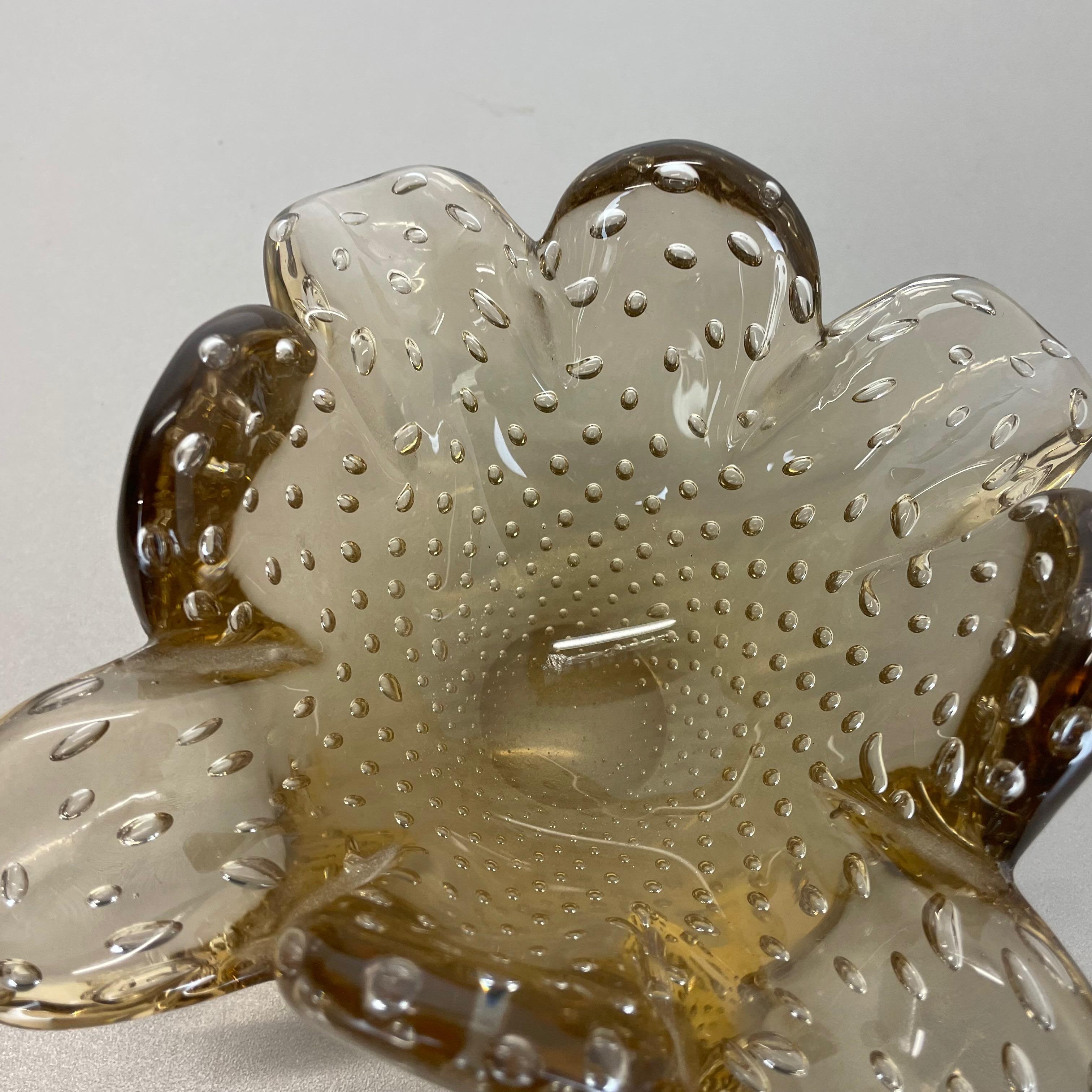 Glass Bowl Element Shell Ashtray Murano Bubble by Barovier and Toso, Italy 1970s For Sale 4