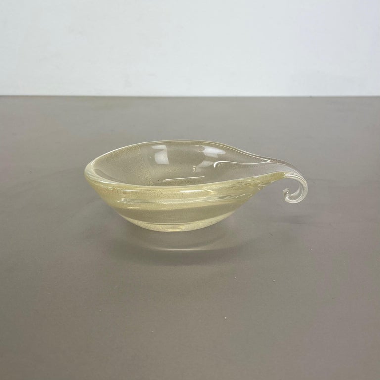 Mid-Century Modern Glass Bowl Element Shell Ashtray Murano Bubble by Barovier and Toso, Italy 1970s For Sale