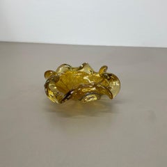 Glass Bowl Element Shell Ashtray Murano Gold Dust Barovier and Toso, Italy 1970s