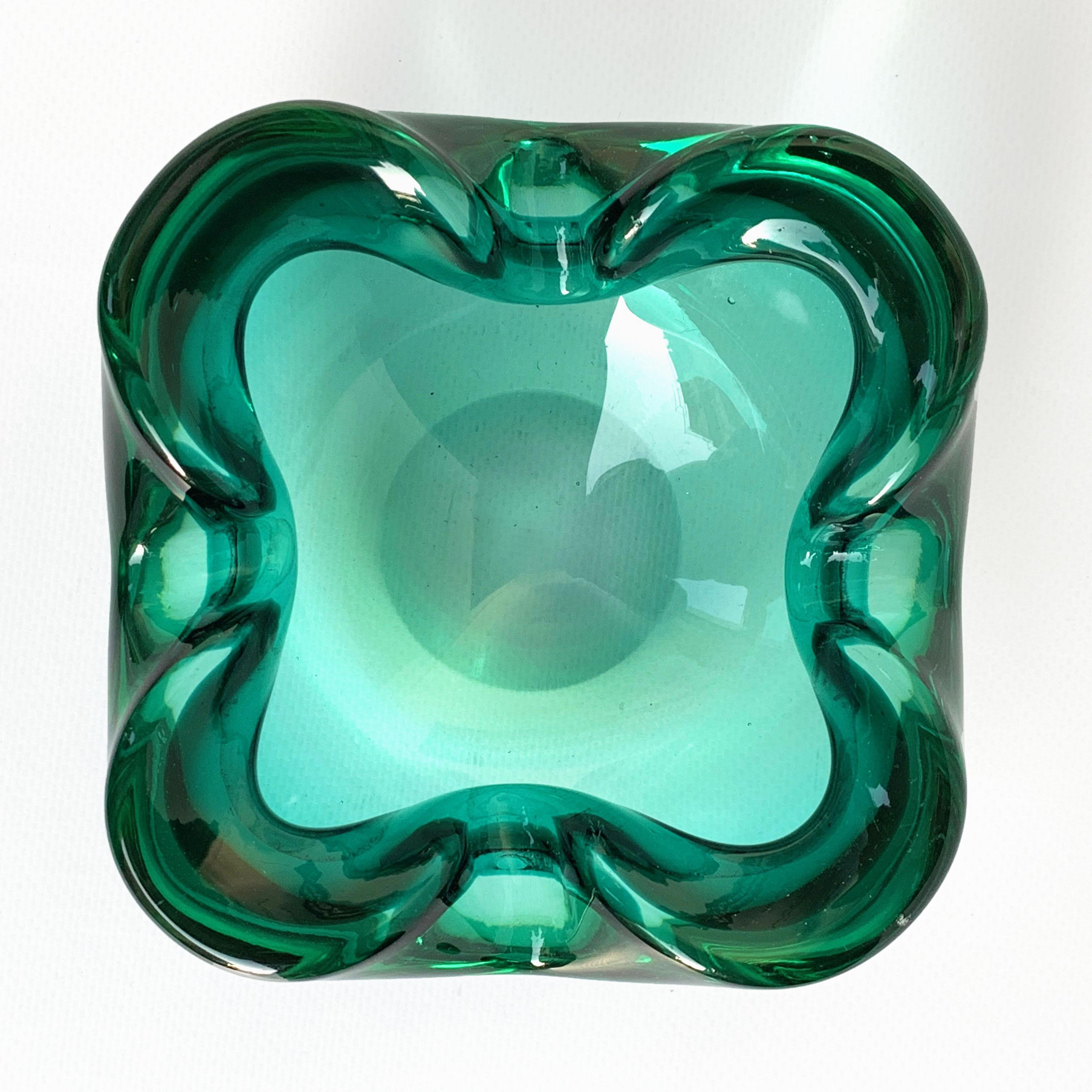 Mid-Century Modern Glass Bowl or Ashtray Green Glass Sommerso Murano, Italy, 1960s