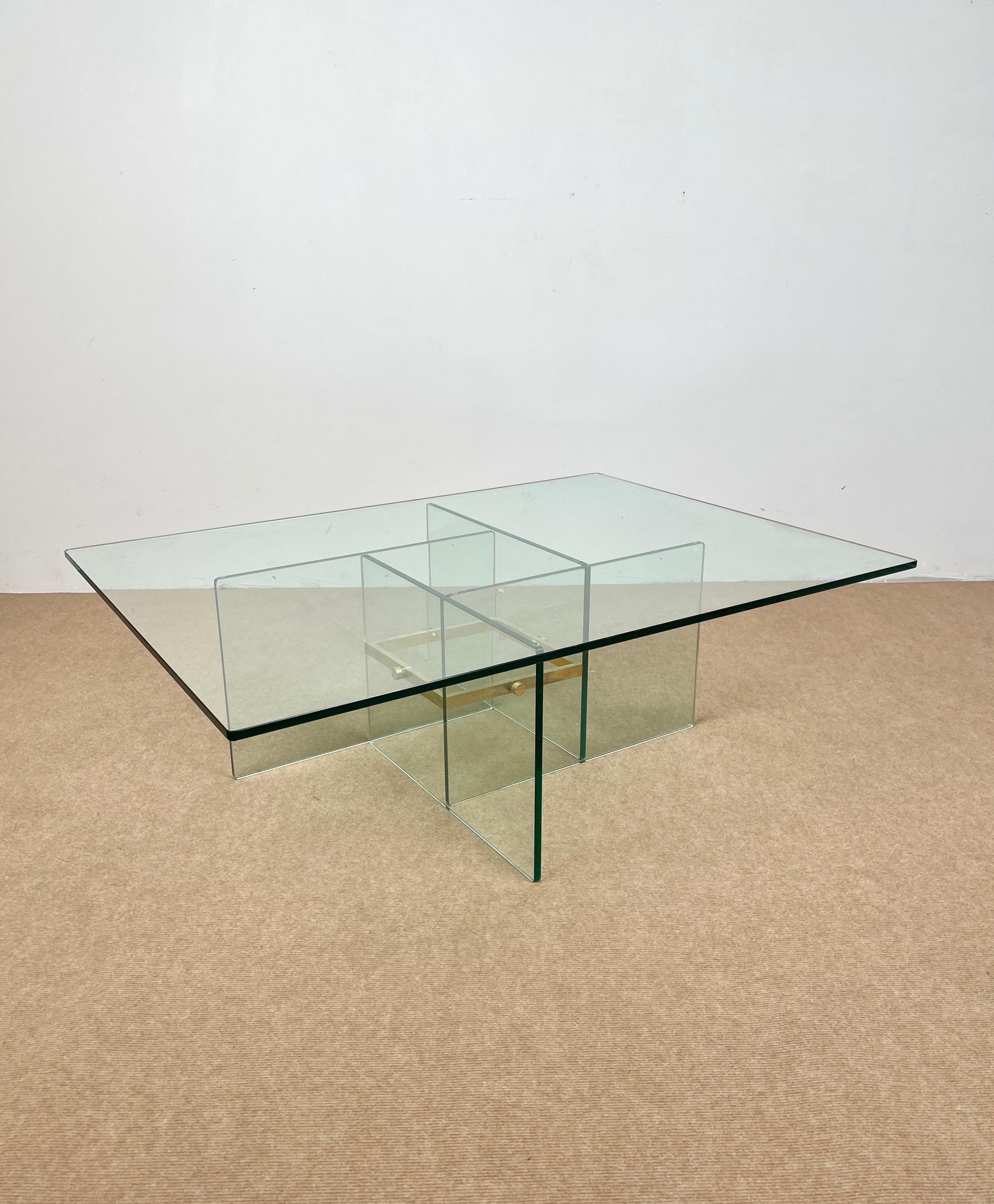 Glass & Brass Coffee Table Attributed to Fontana Arte, Italy, 1970s For Sale 2