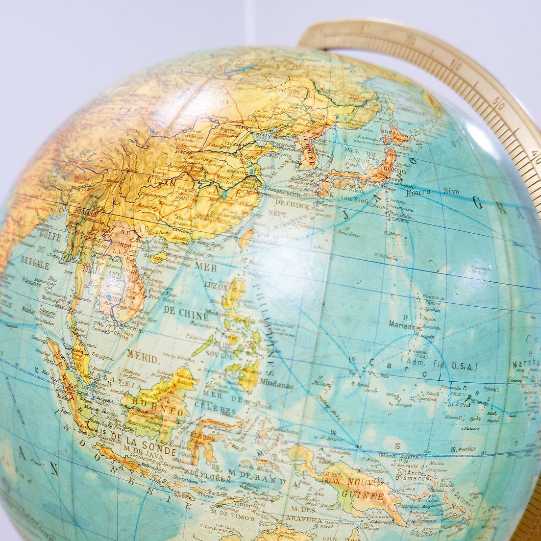 Carte du monde lumineuse en verre et laiton par Paul Oestergaard pour Colombus Verlag - années 1950 en vente 4