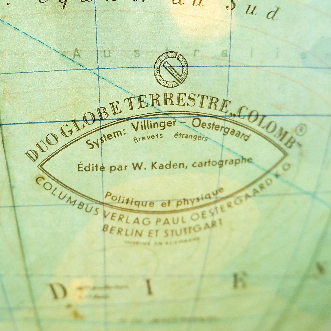 Mid-Century Modern Carte du monde lumineuse en verre et laiton par Paul Oestergaard pour Colombus Verlag - années 1950 en vente