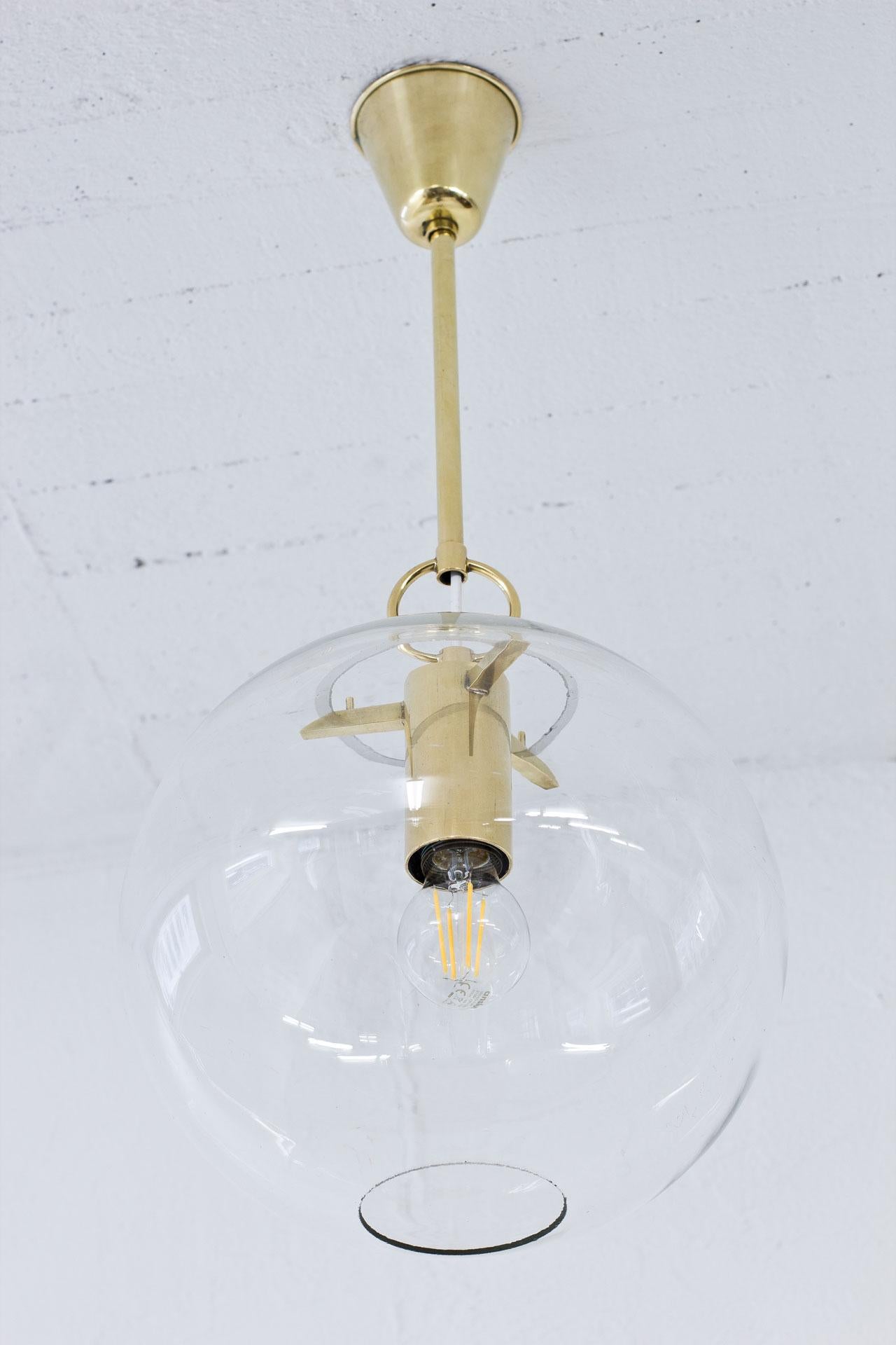 Scandinavian Modern Glass & Brass Pendant Lamp by Hans-Agne Jakobsson, Sweden