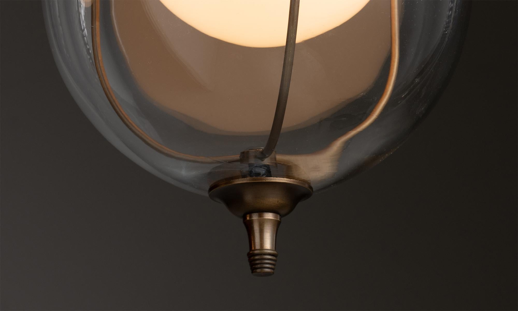XXI secolo e contemporaneo Ciondolo in vetro e ottone, Made in Italy in vendita