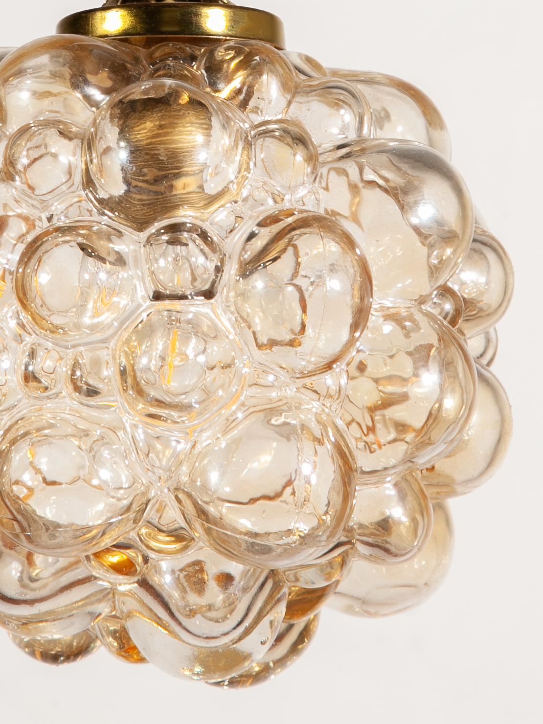 Glass Bubbled Pendelleuchte entworfen von Helena Tynell für Glasshutte Limburg (Handgefertigt) im Angebot