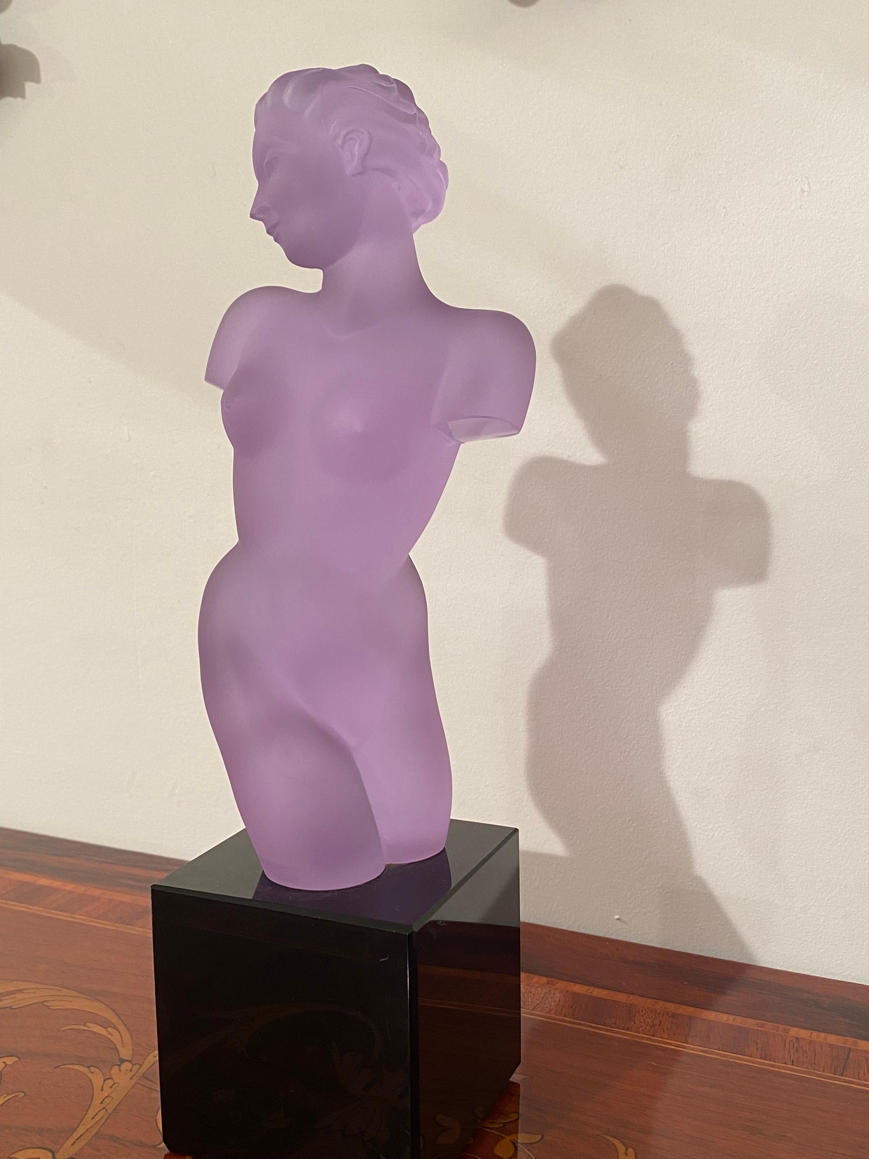 Glass Bust in Purple by Eleon Von Rommel 6