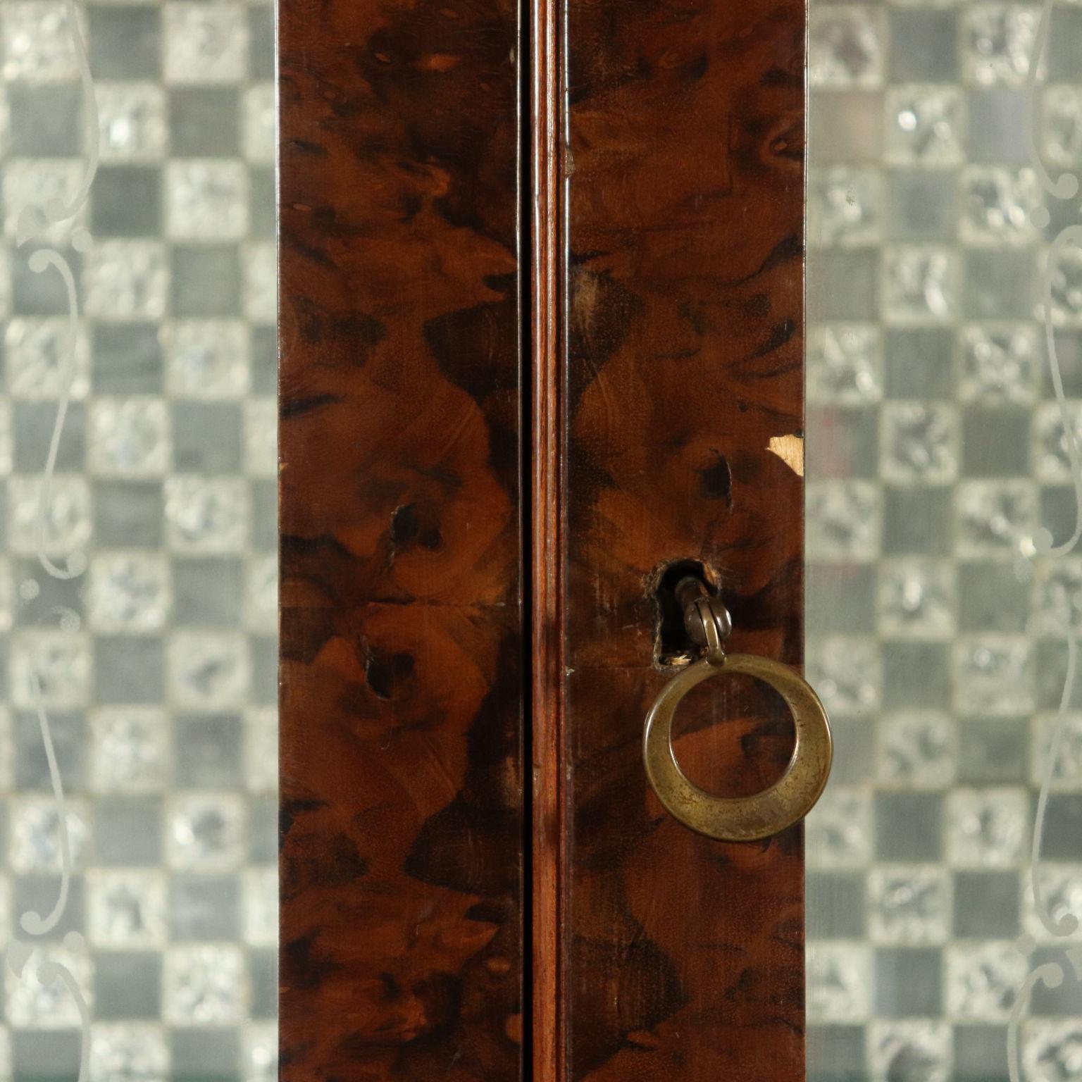 Mid-20th Century Glass Cabinet Burl Wood Veneer Vintage, Italy, 1940s