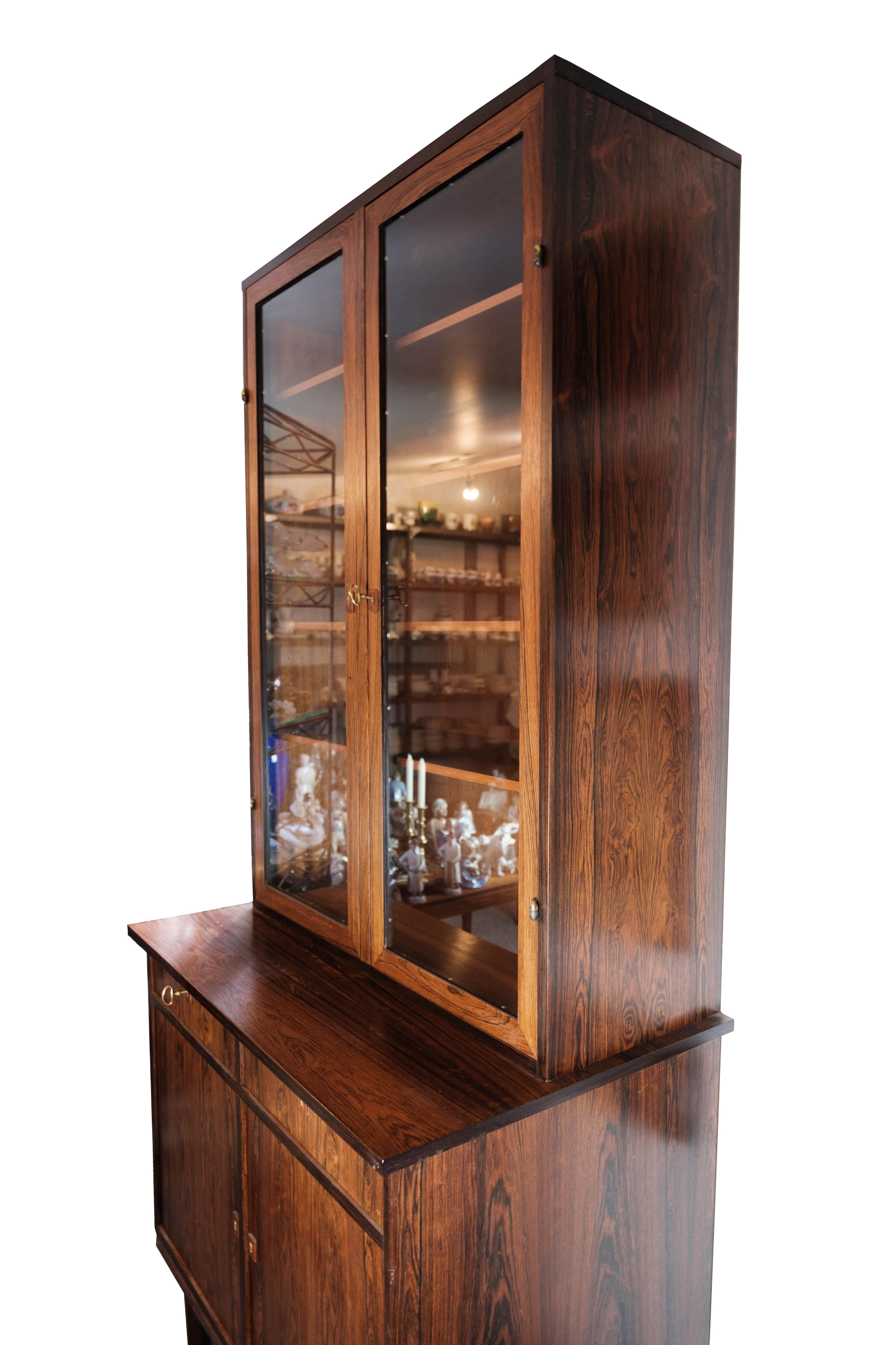 Glass Cabinet in Rosewood of Danish Design from the 1960s 5