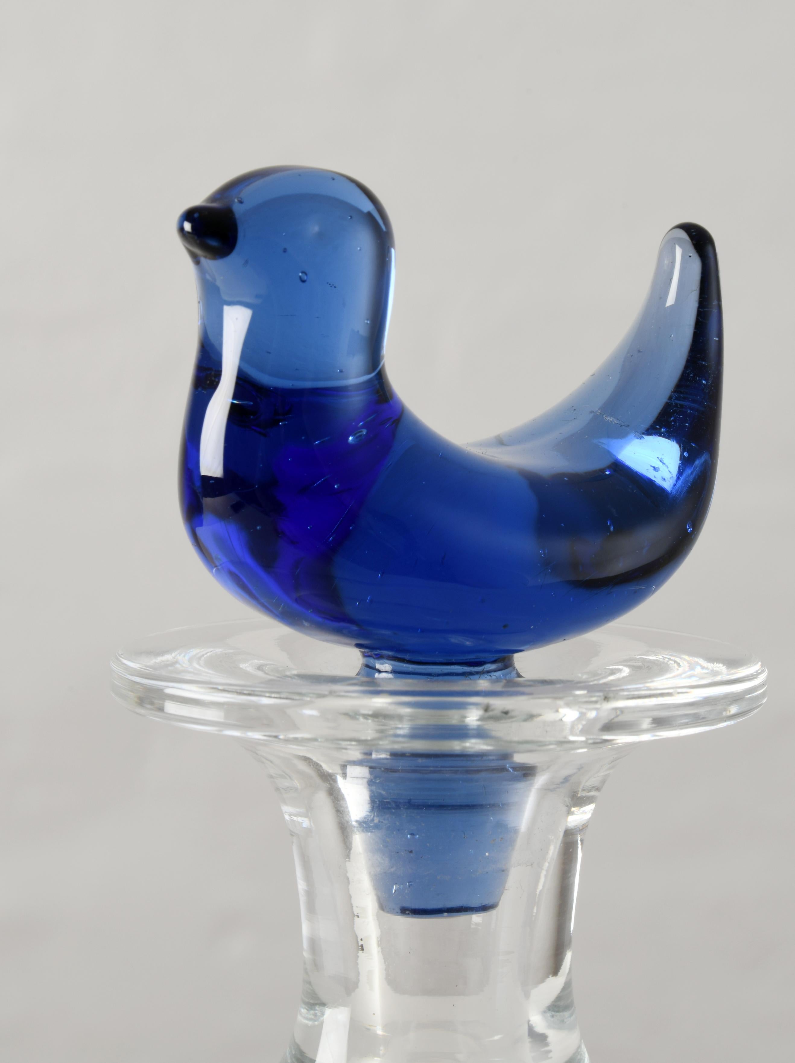 Glass carafe with a blue bird designed by Michael Bang for Holmegaard in Denmark For Sale 2