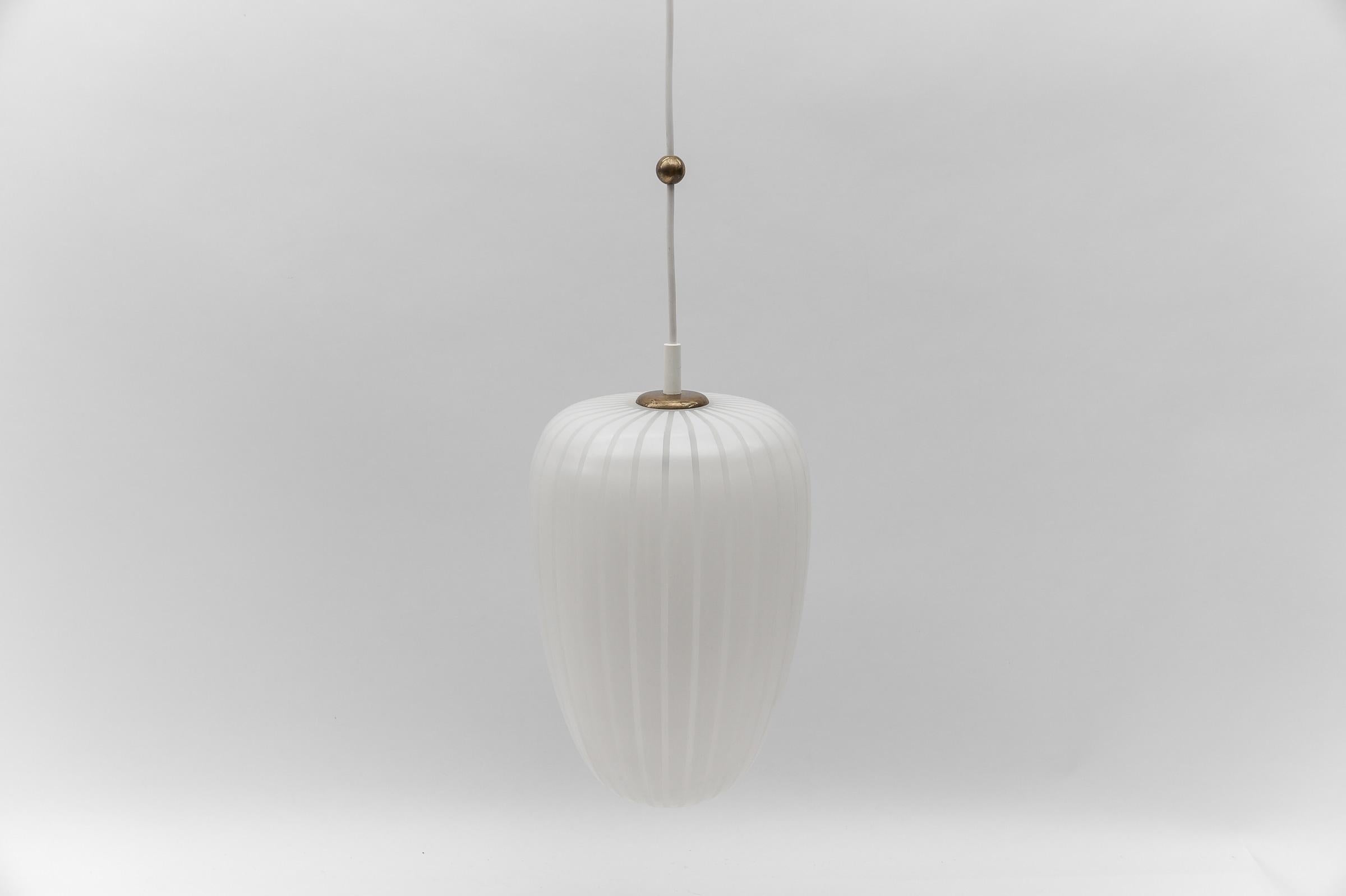 Plafonnier Diana de Wilhelm Wagenfeld pour Peill & Putzler, 1954 en vente 1