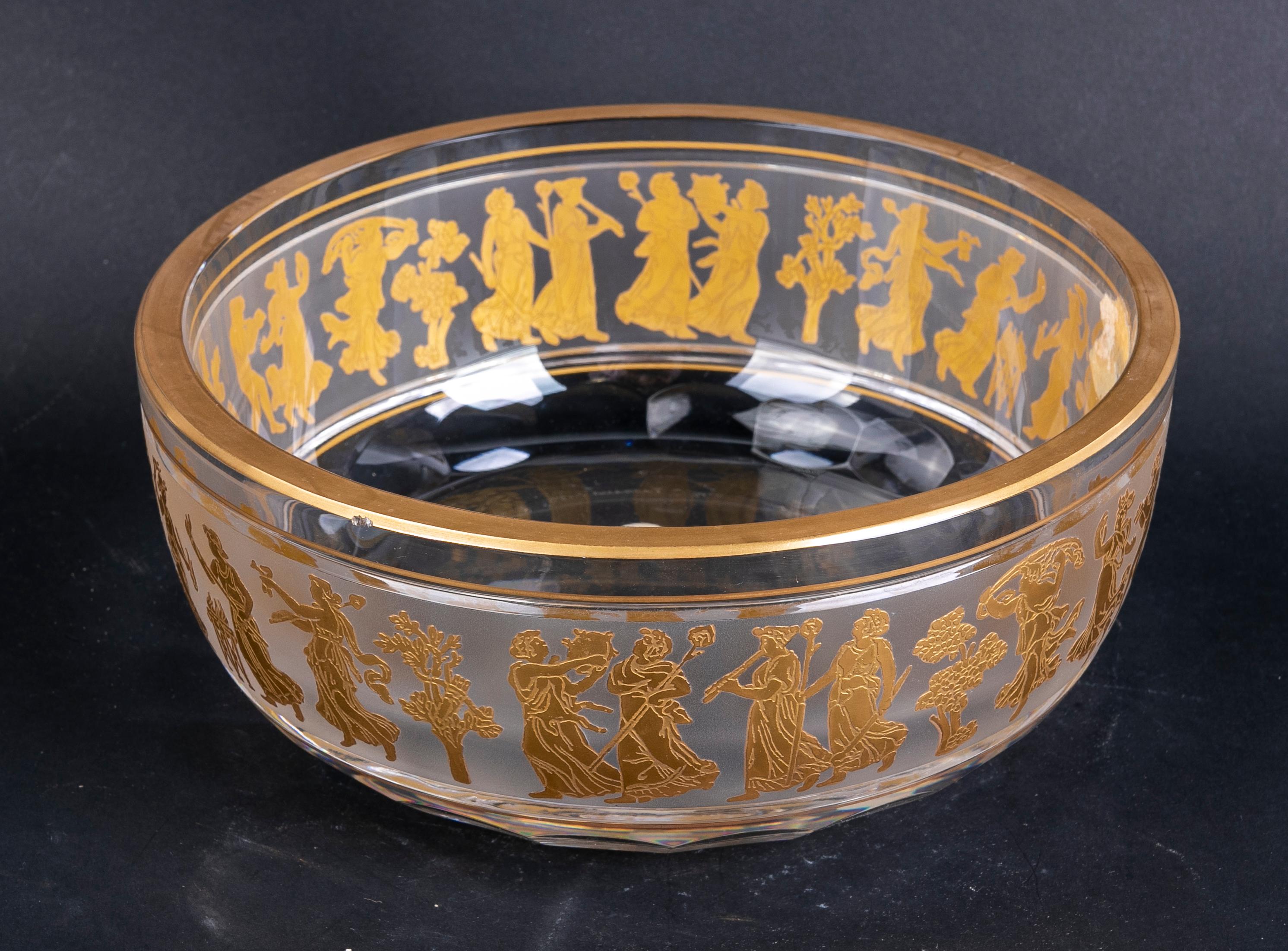 Glass Centrepiece with a Frieze and Gold-Plated Roman Type Scenes For Sale 7