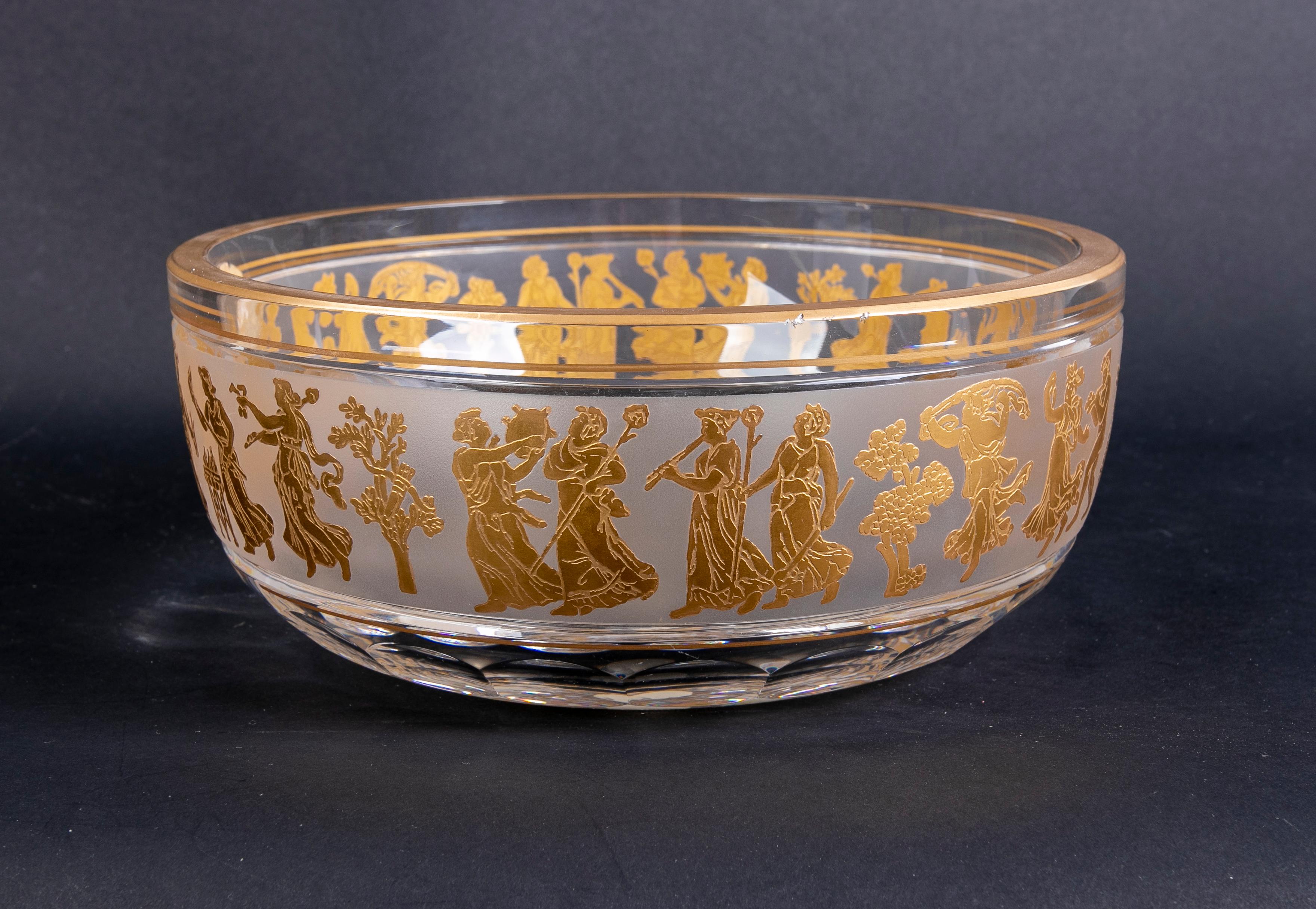 Glass Centrepiece with a Frieze and Gold-Plated Roman Type Scenes In Good Condition For Sale In Marbella, ES
