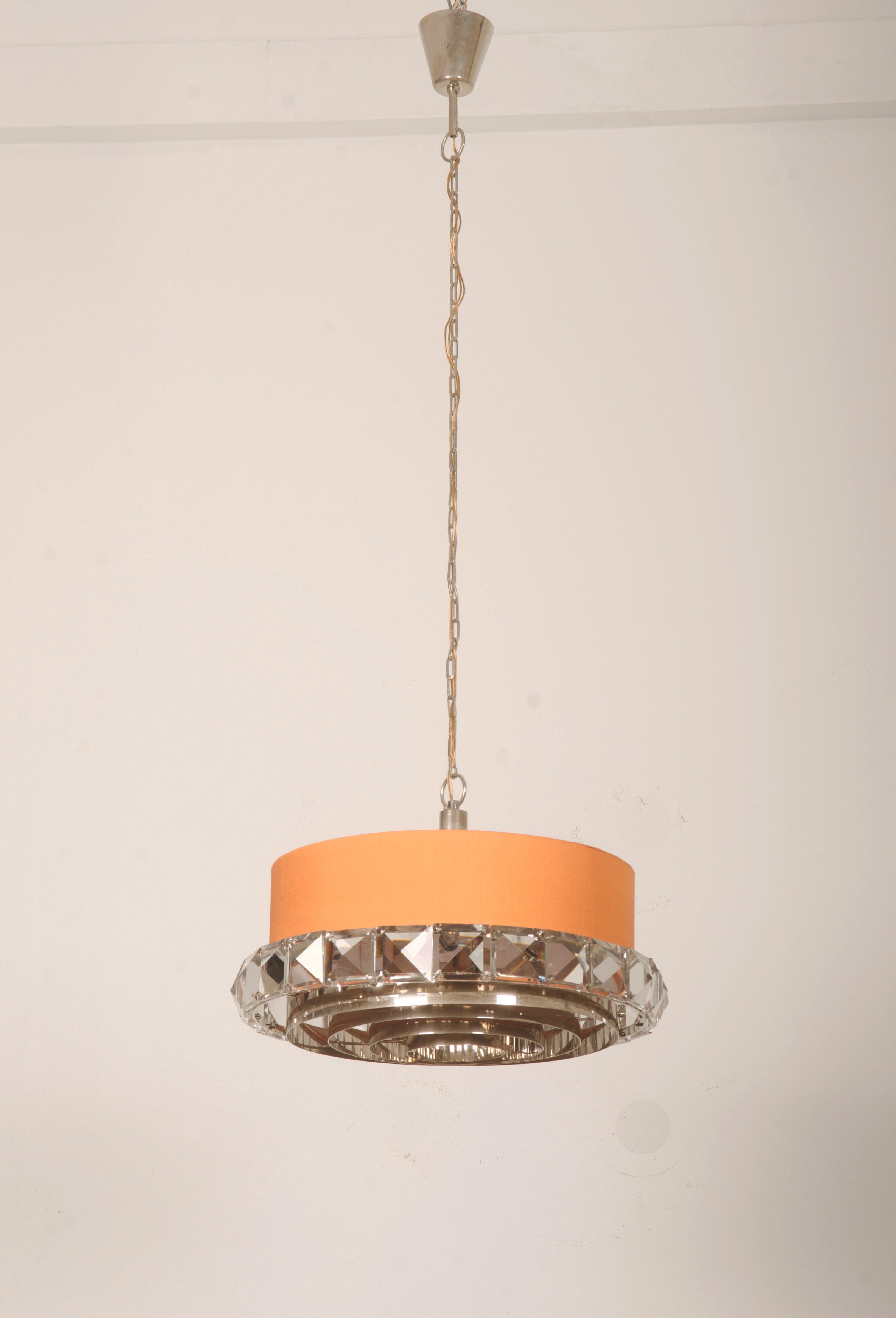 Pressato Lampadario in vetro di Orrefors degli anni '60 in vendita