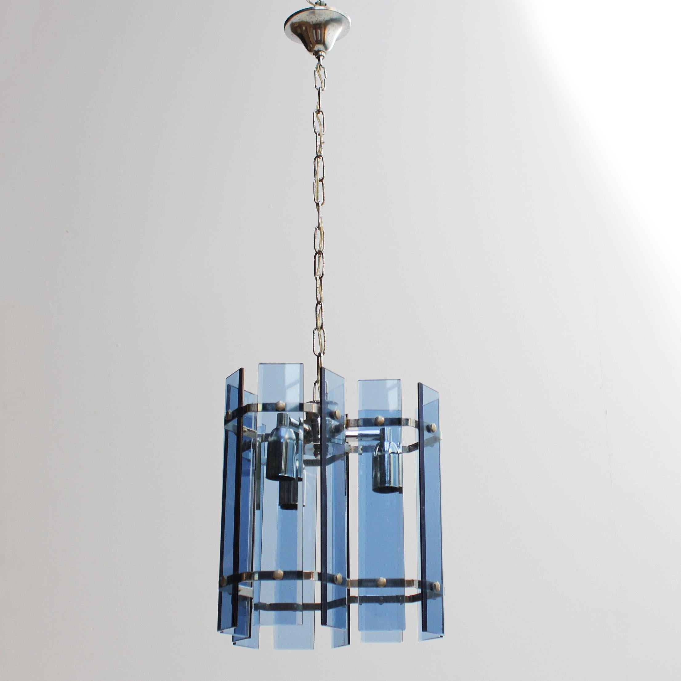 Glass Chandelier in the Manner of Fontana Arte For Sale 9