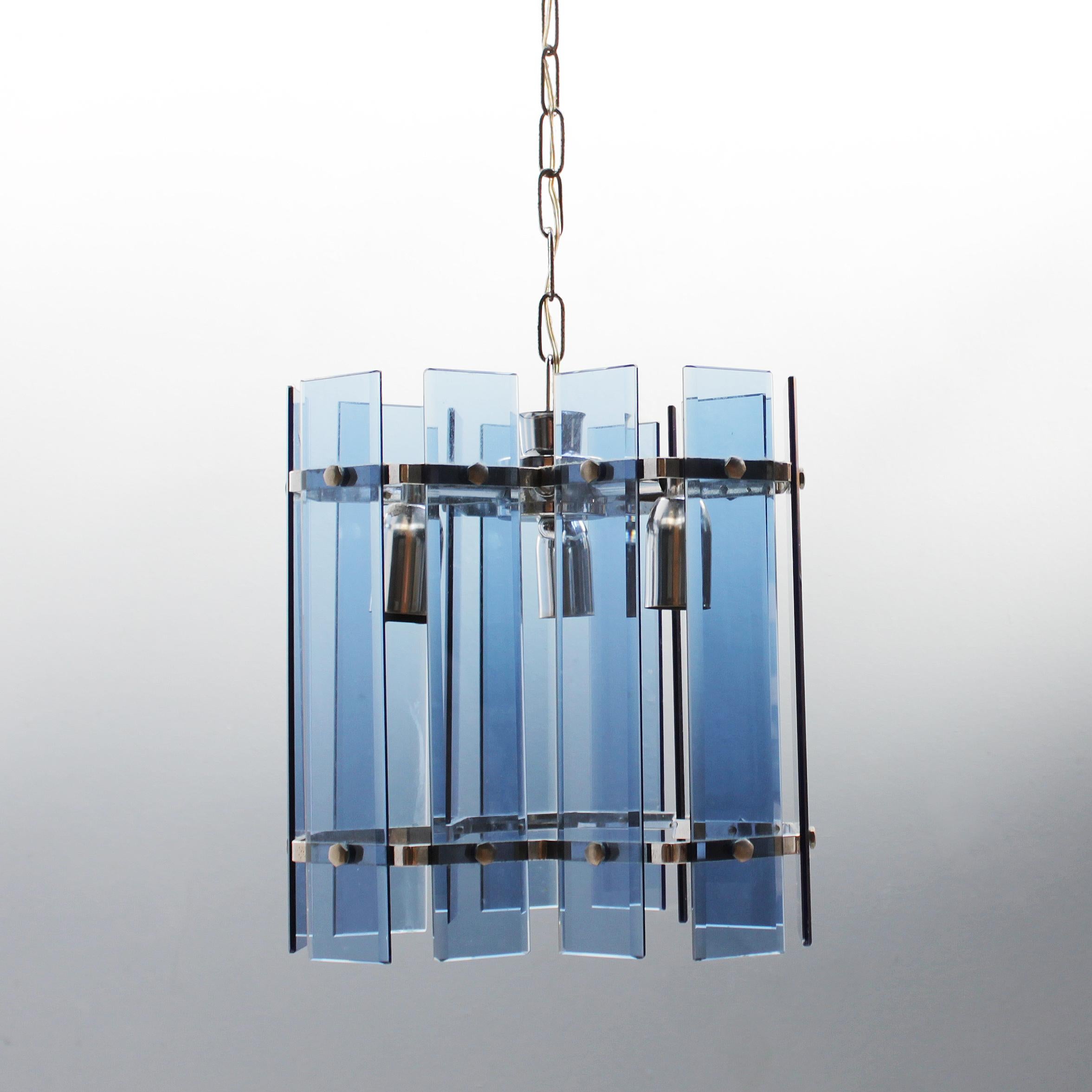 Glass Chandelier in the Manner of Fontana Arte For Sale 10