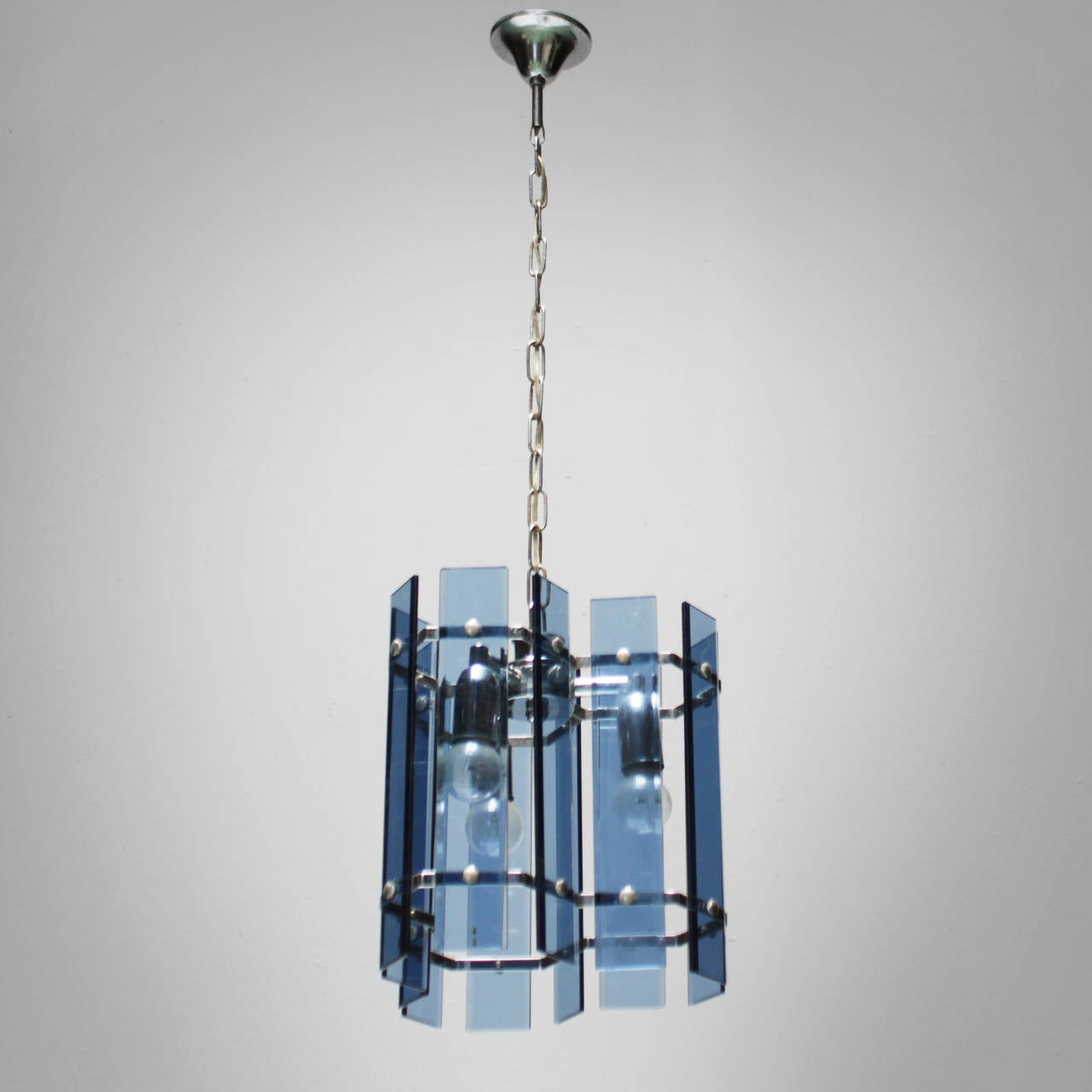 Mid-Century Modern Glass Chandelier in the Manner of Fontana Arte For Sale