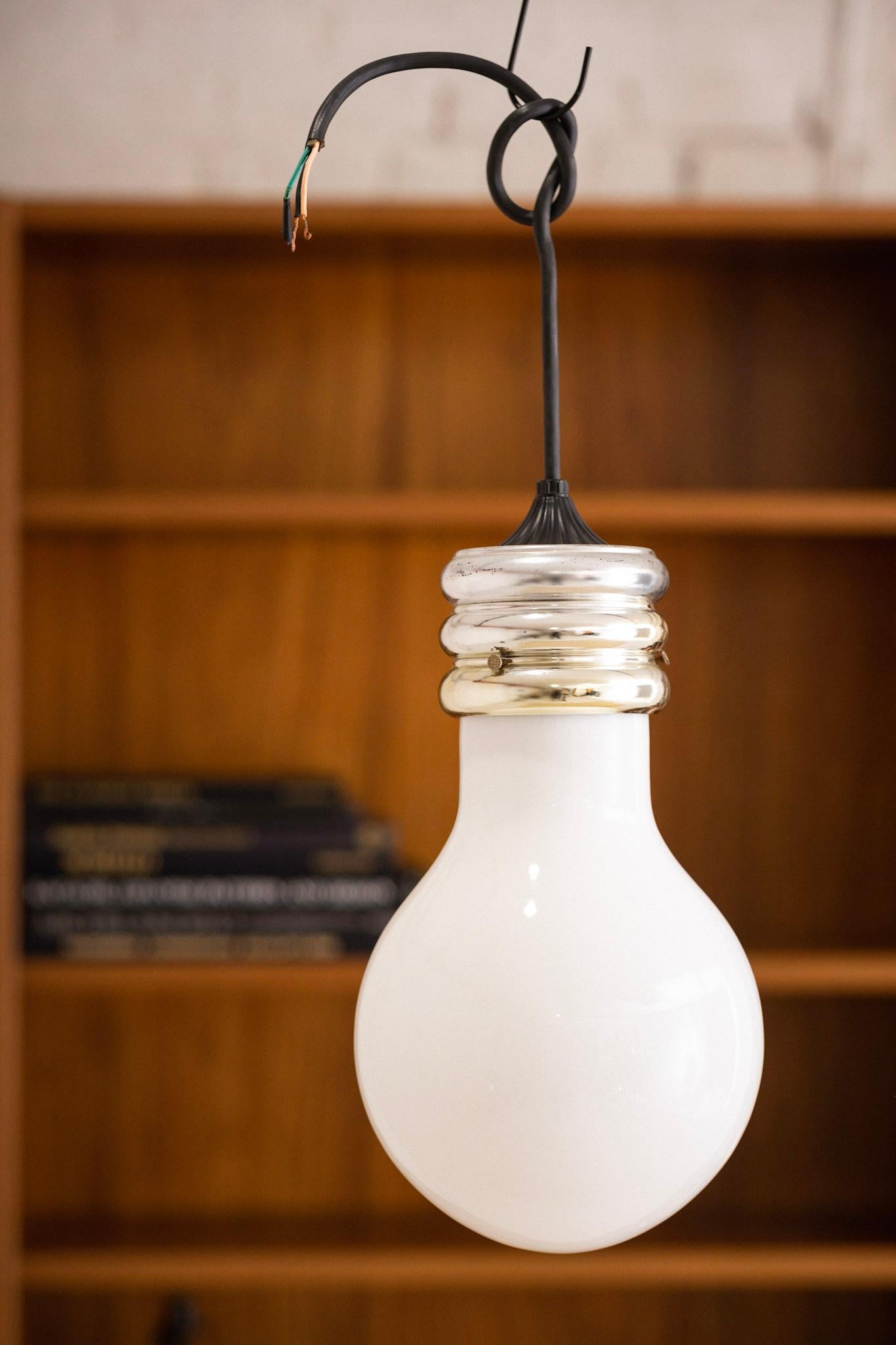 Glass & Chrome “Lightbulb” Pendant Lamp Attributed to Ingo Maurer In Good Condition For Sale In Brooklyn, NY