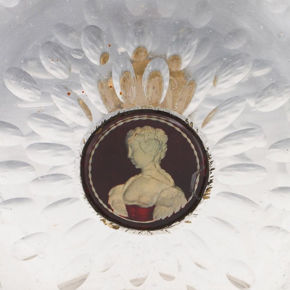 Claret-Krug aus Glas mit Zwischengoldglas-Medaillons aus Glas – um 1775 im Angebot 4
