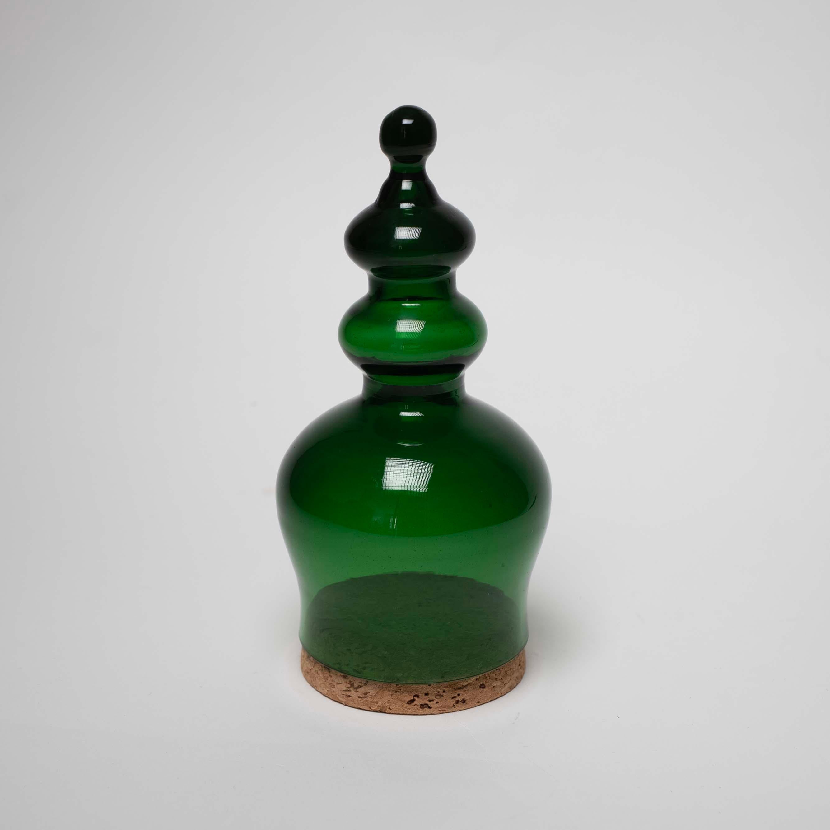 Scandinavo moderno Cloche in vetro di Bertil Vallien per Boda Åfors Bruk, Svezia, 1950 ca. in vendita