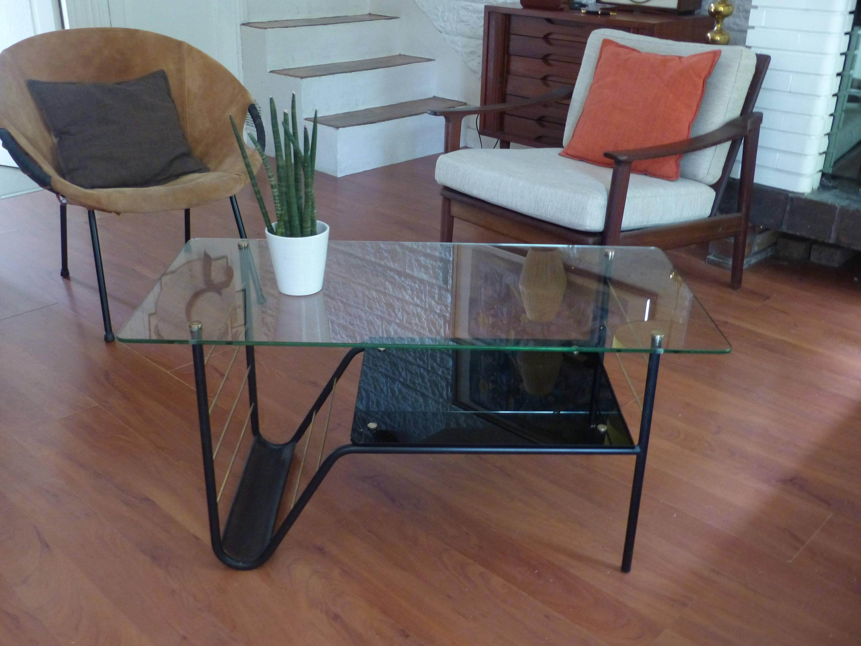 Glass Coffee Table of Pierre Guariche for Airborne, France In Fair Condition In Noiseau, FR