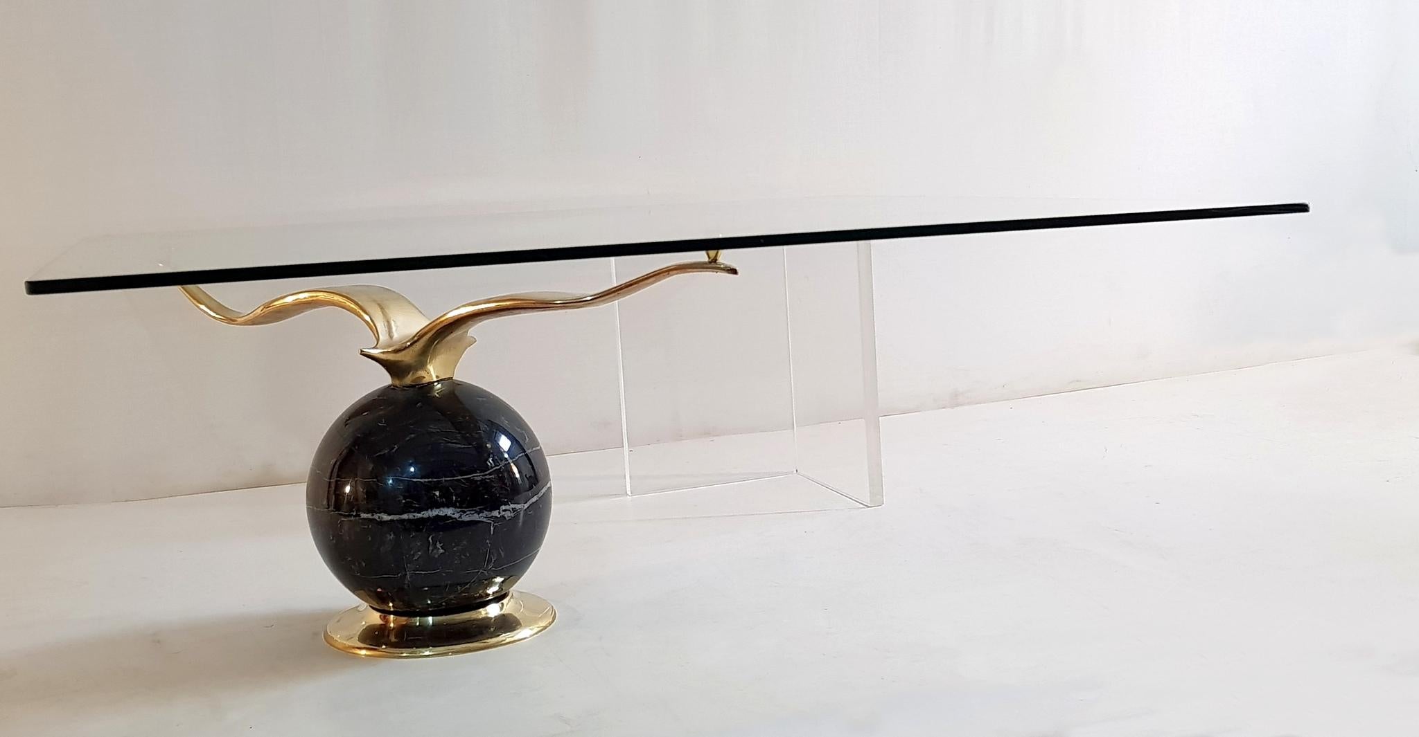 Glass Coffee Table with Seagull in Brass on Marble 1