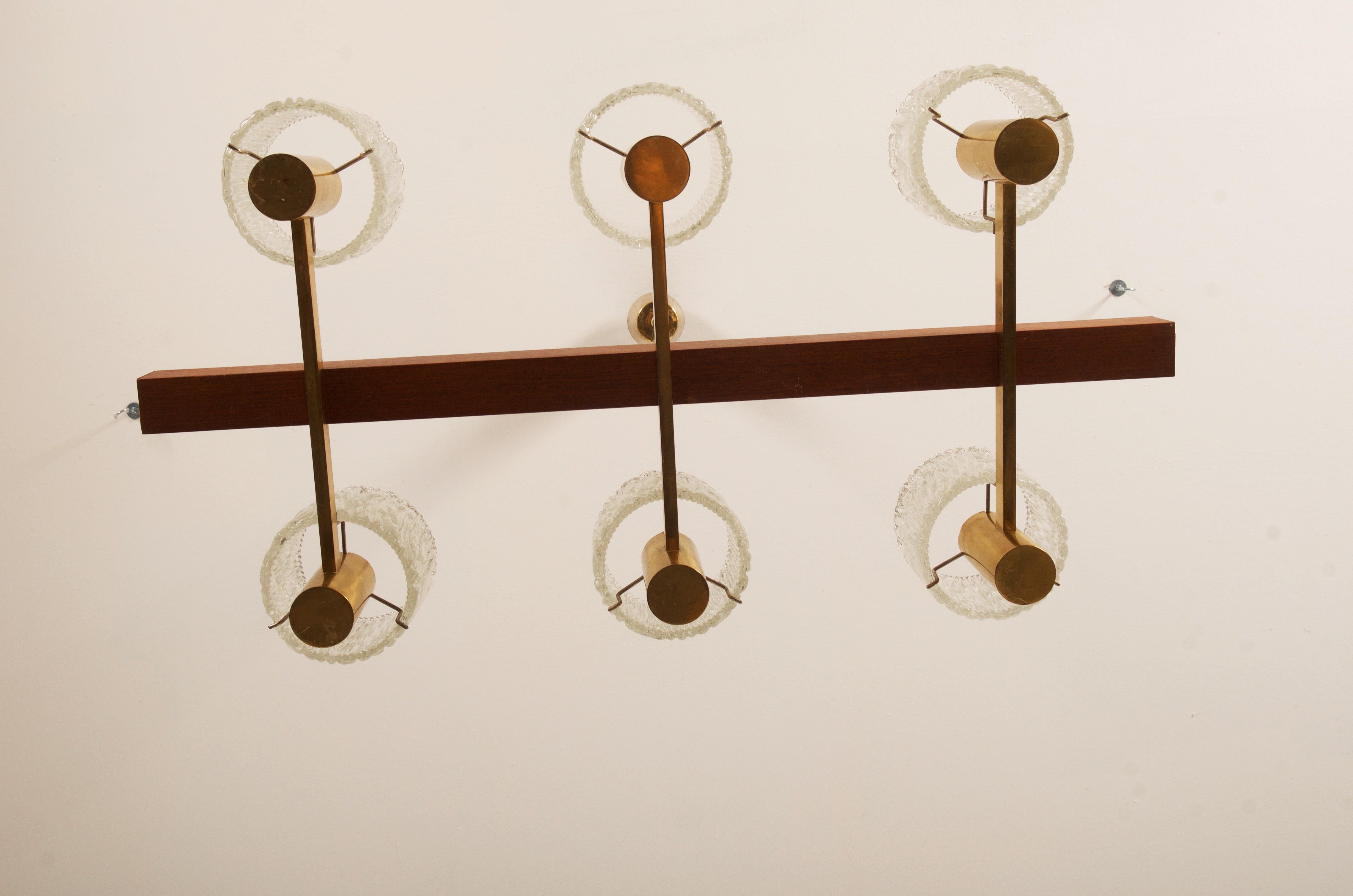 Kronleuchter aus Glas mit Zylindern von Carl Fagerlund für Orrefors (Skandinavische Moderne) im Angebot
