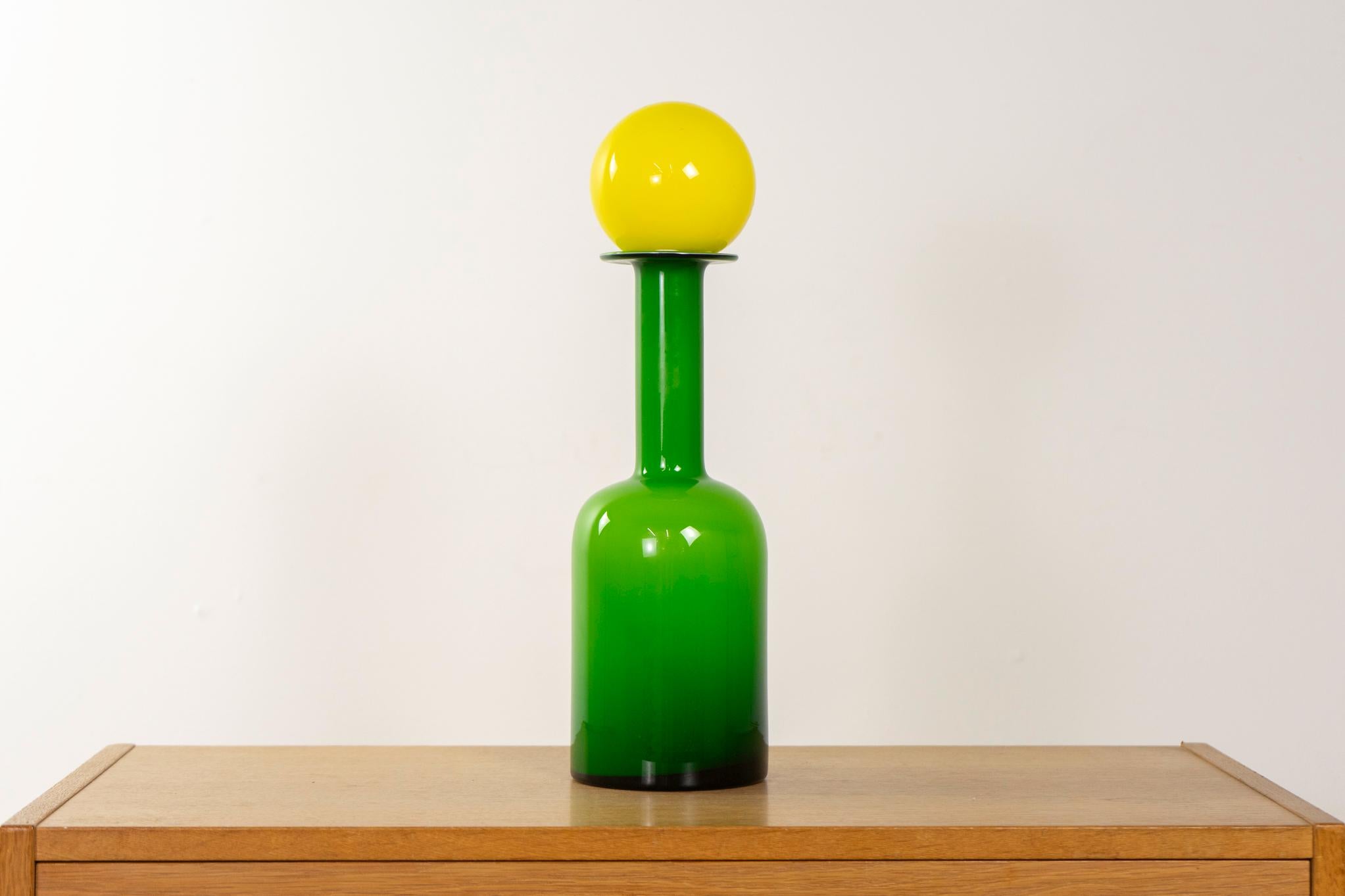 Glass Danish Gulvase vase by Otto Brauer for Holmegaard, circa 1960s. Glorious green and opal white cased glass with bright yellow topper sphere. Add a POP of color to your abode! 