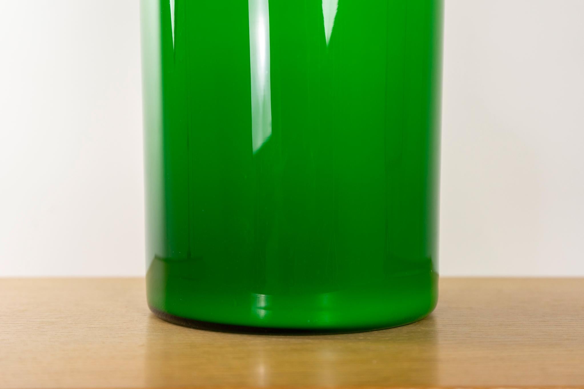 Vase en verre danois Gluvas par Holmegaard Bon état - En vente à VANCOUVER, CA
