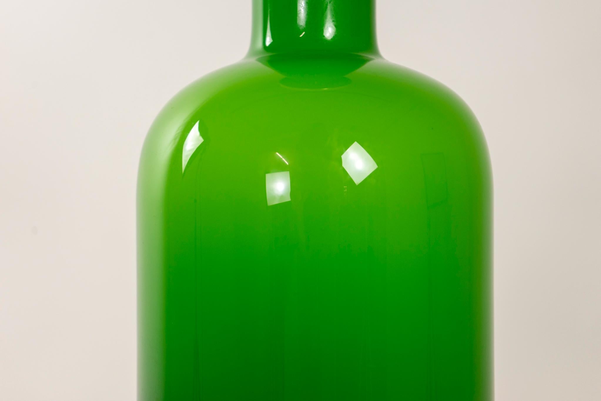 Glass Danish Gluvas Vase by Holmegaard For Sale 1