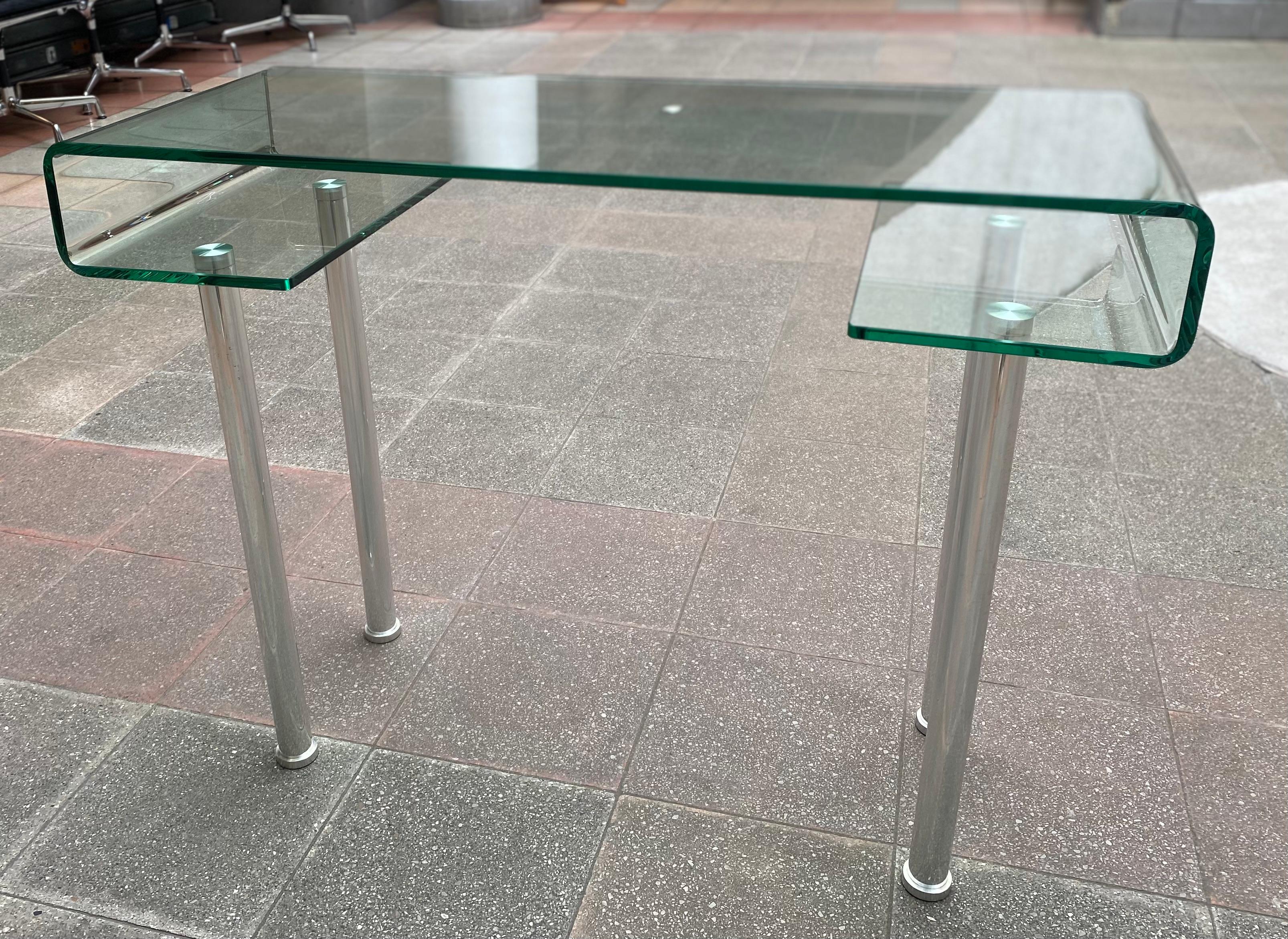 Late 20th Century Desk / console Gae Aulenti 'Dlg' Glass and Stainless Steel For Sale