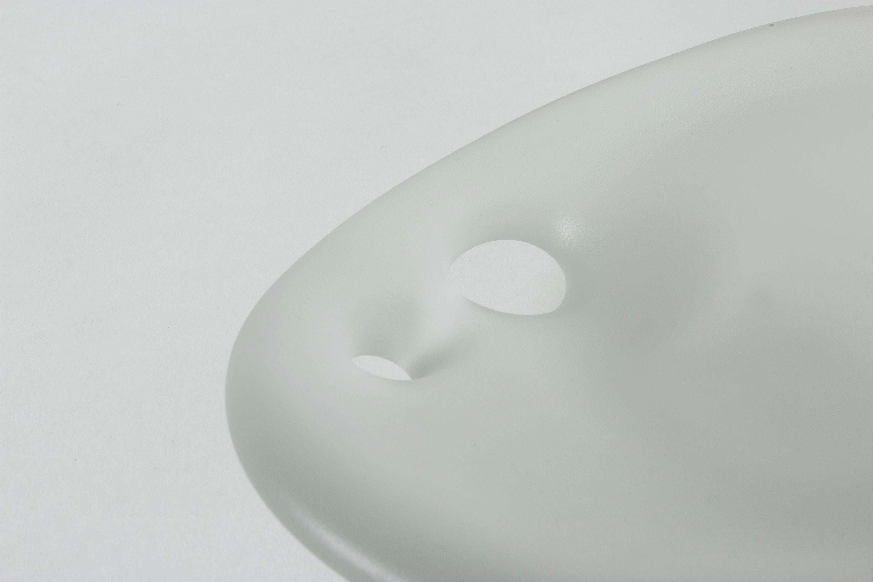 Scandinavian Modern Glass “Devil’s Cradle” Bowl by Timo Sarpaneva for Iittala For Sale