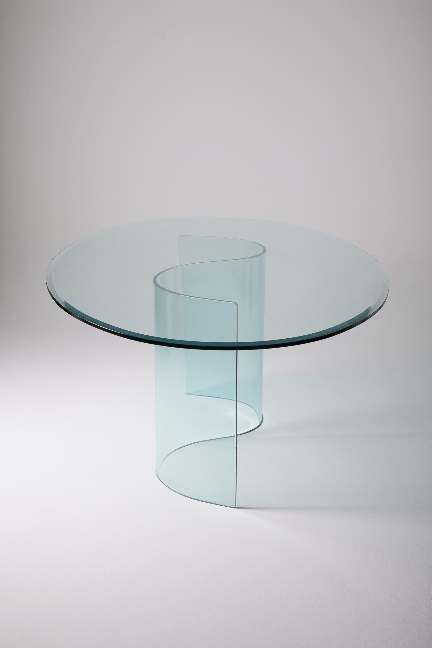 Glass dining table For Sale 8