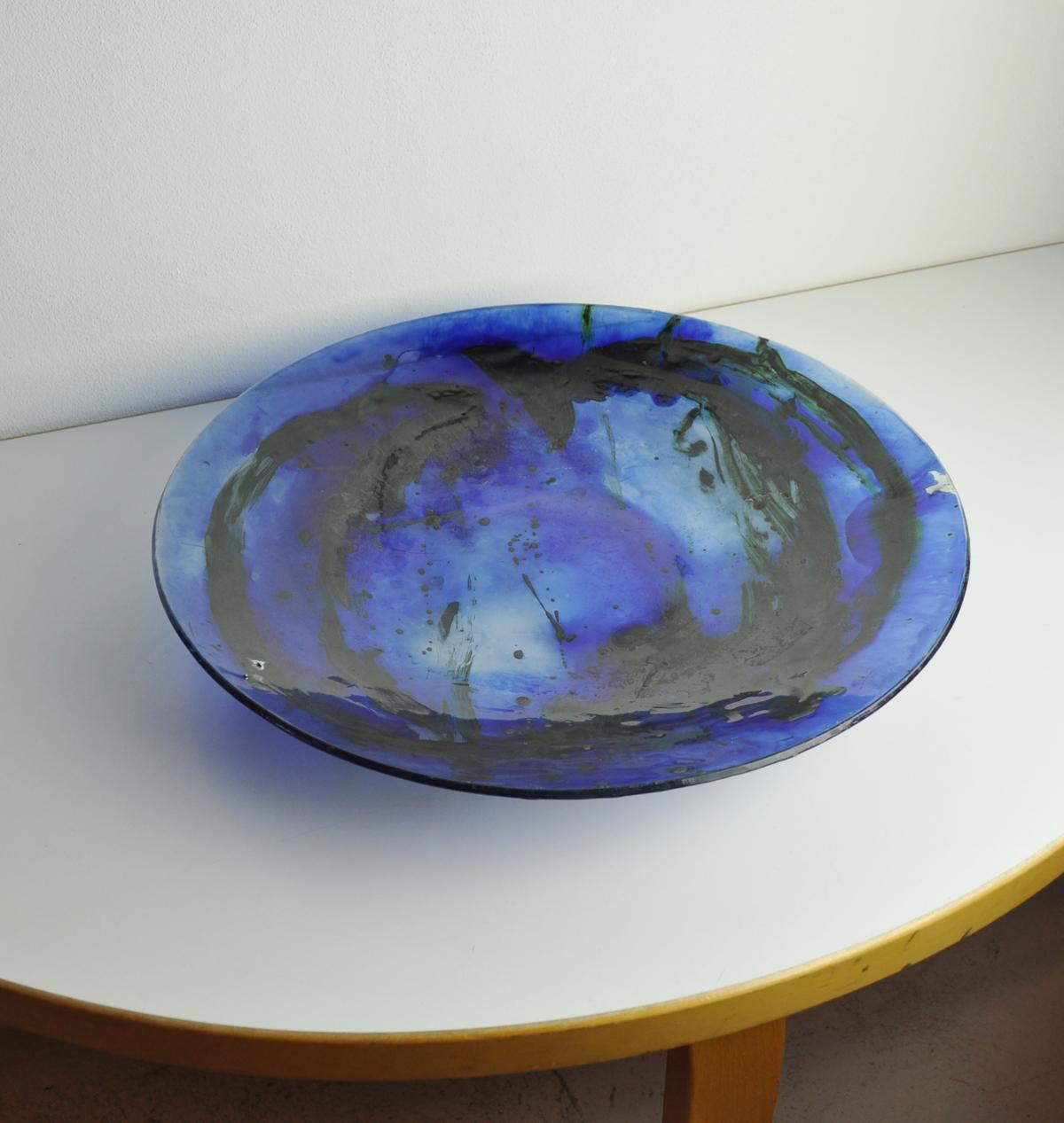 Hand-Painted Glass Centerpiece by Tróndur Patursson, Whale in Blue Colors