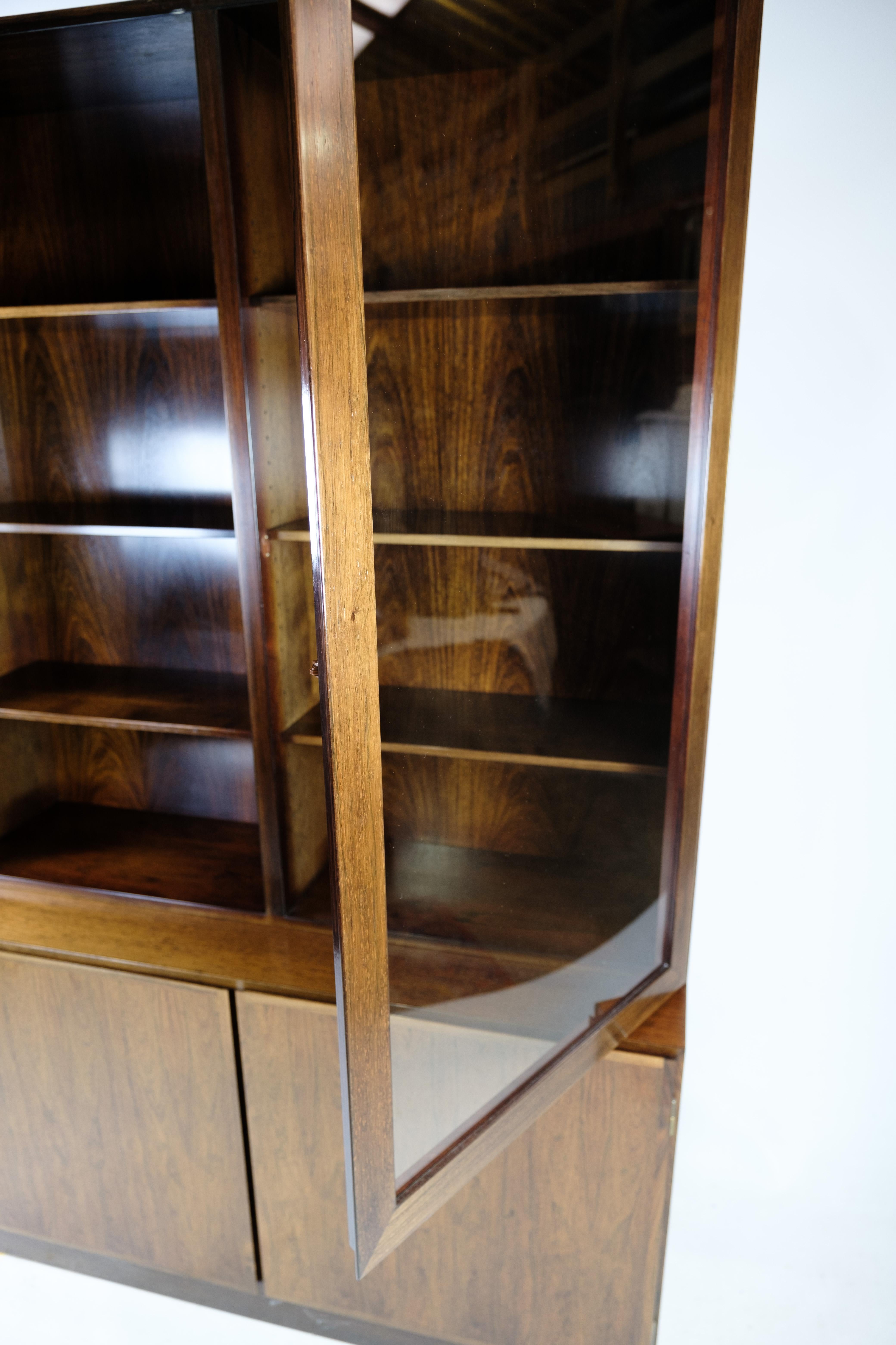 Rosewood Glass display case, Omann Junior, rosewood, Omann Juniors Møbelfabrik, 1960 For Sale