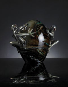 Glass Egg Marble Effect with Frogs Color Gray, in Glass, Italy